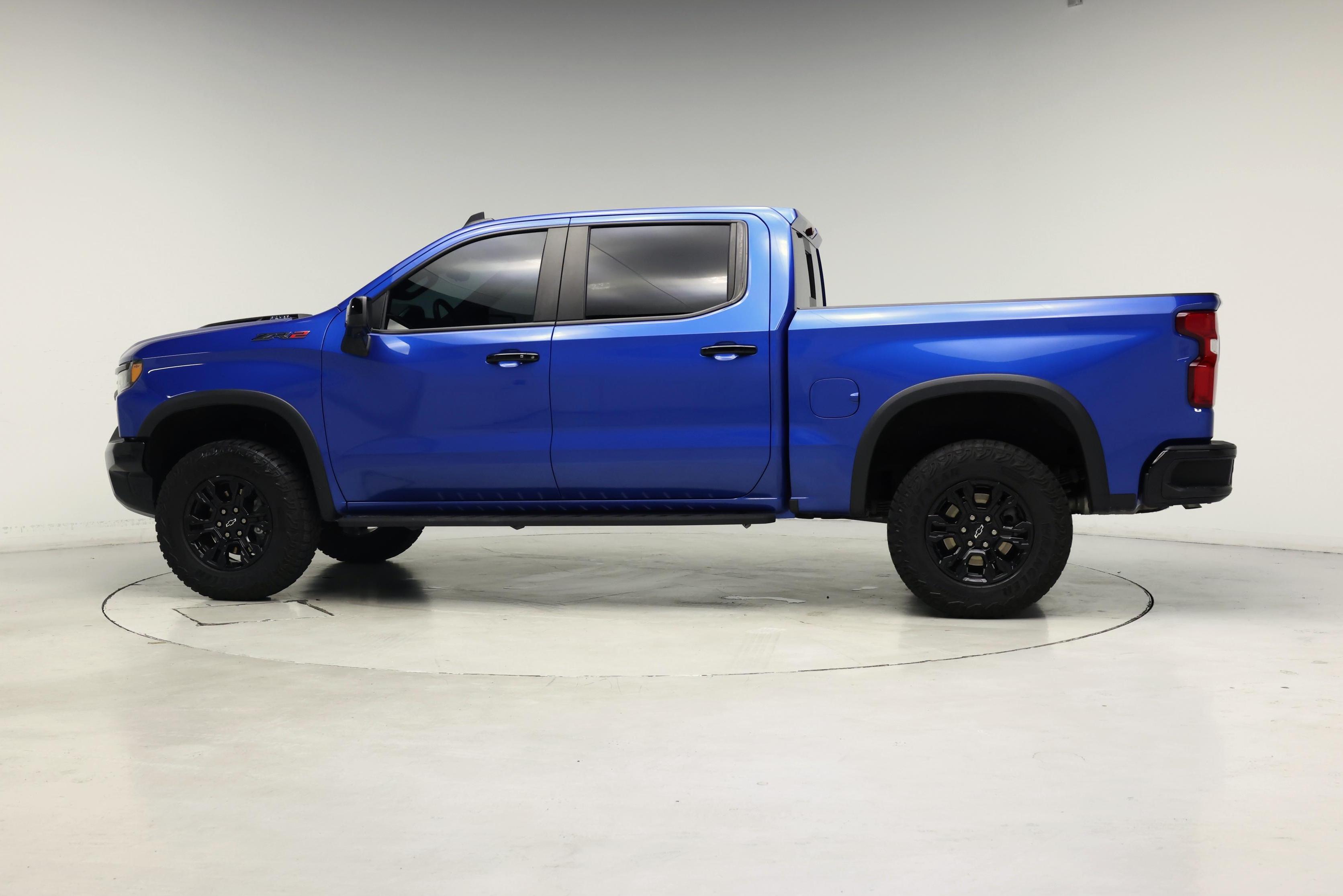 Thumbnail: 2023 Chevrolet Silverado 1500 - 3