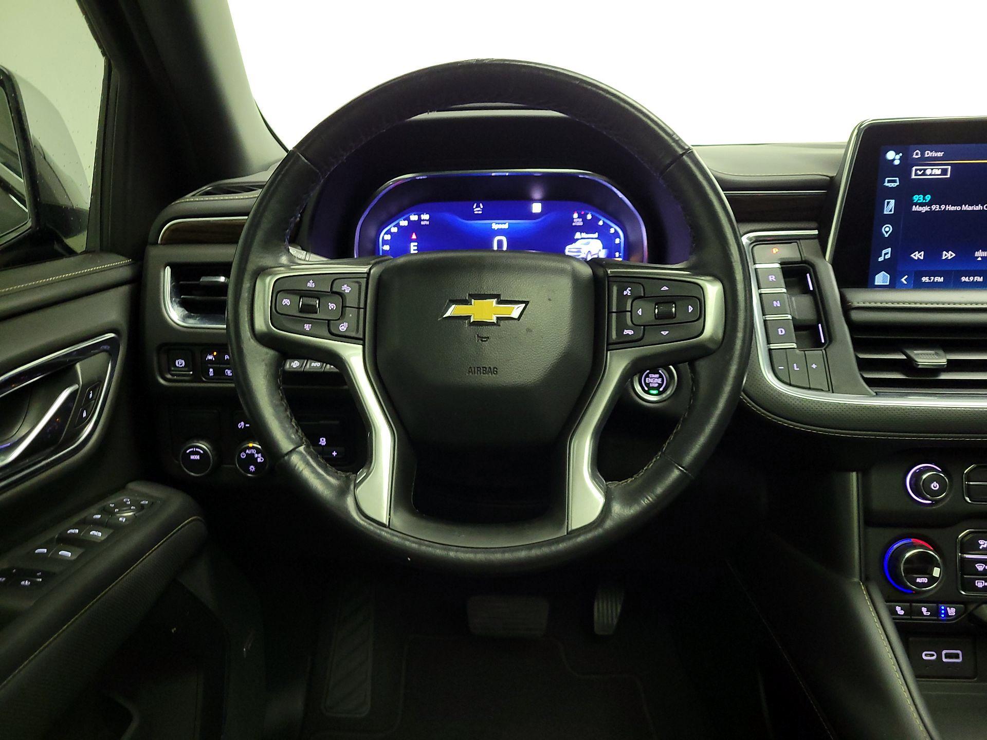 Thumbnail: 2022 Chevrolet Suburban - 10