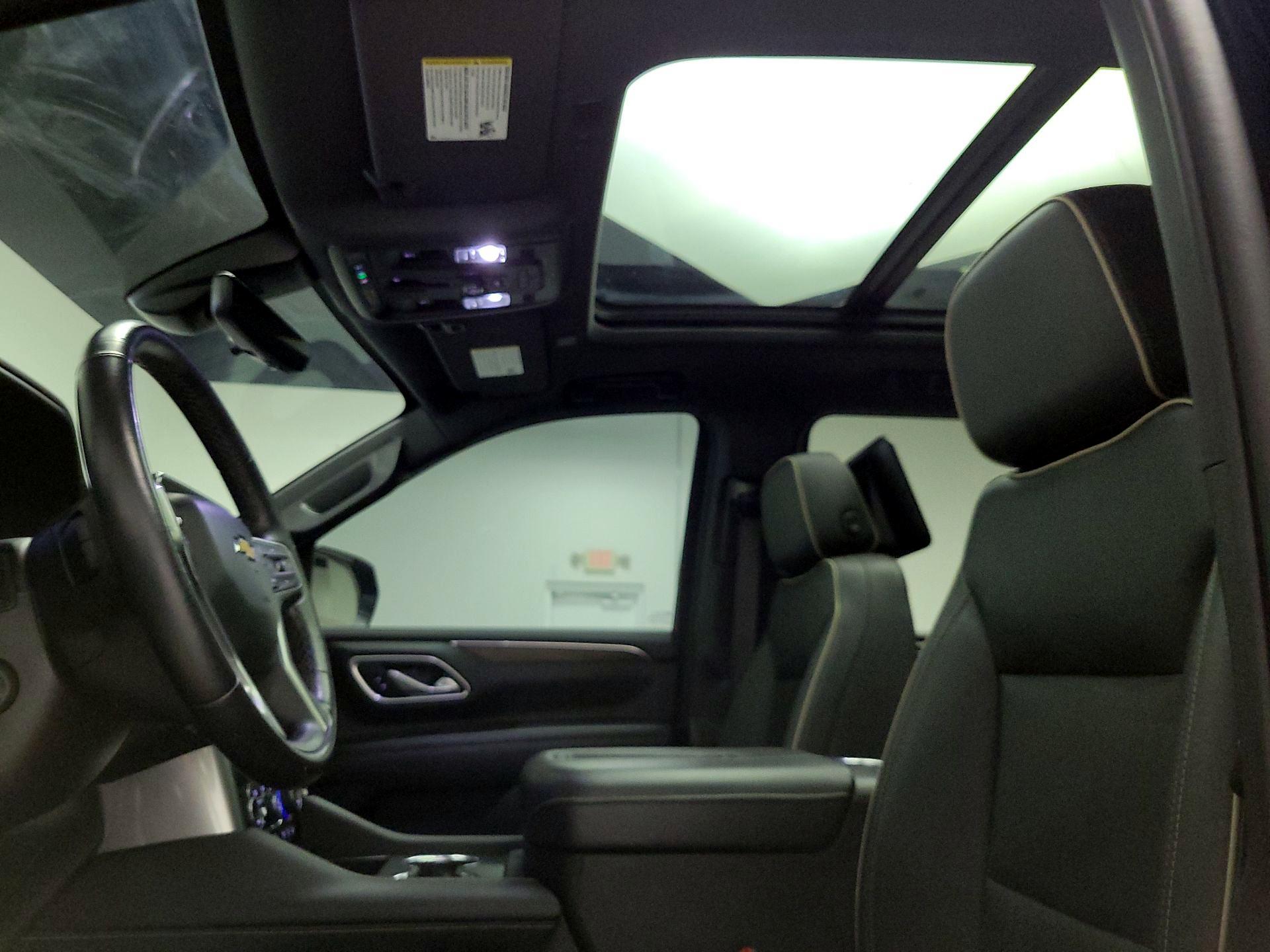 Thumbnail: 2022 Chevrolet Suburban - 20