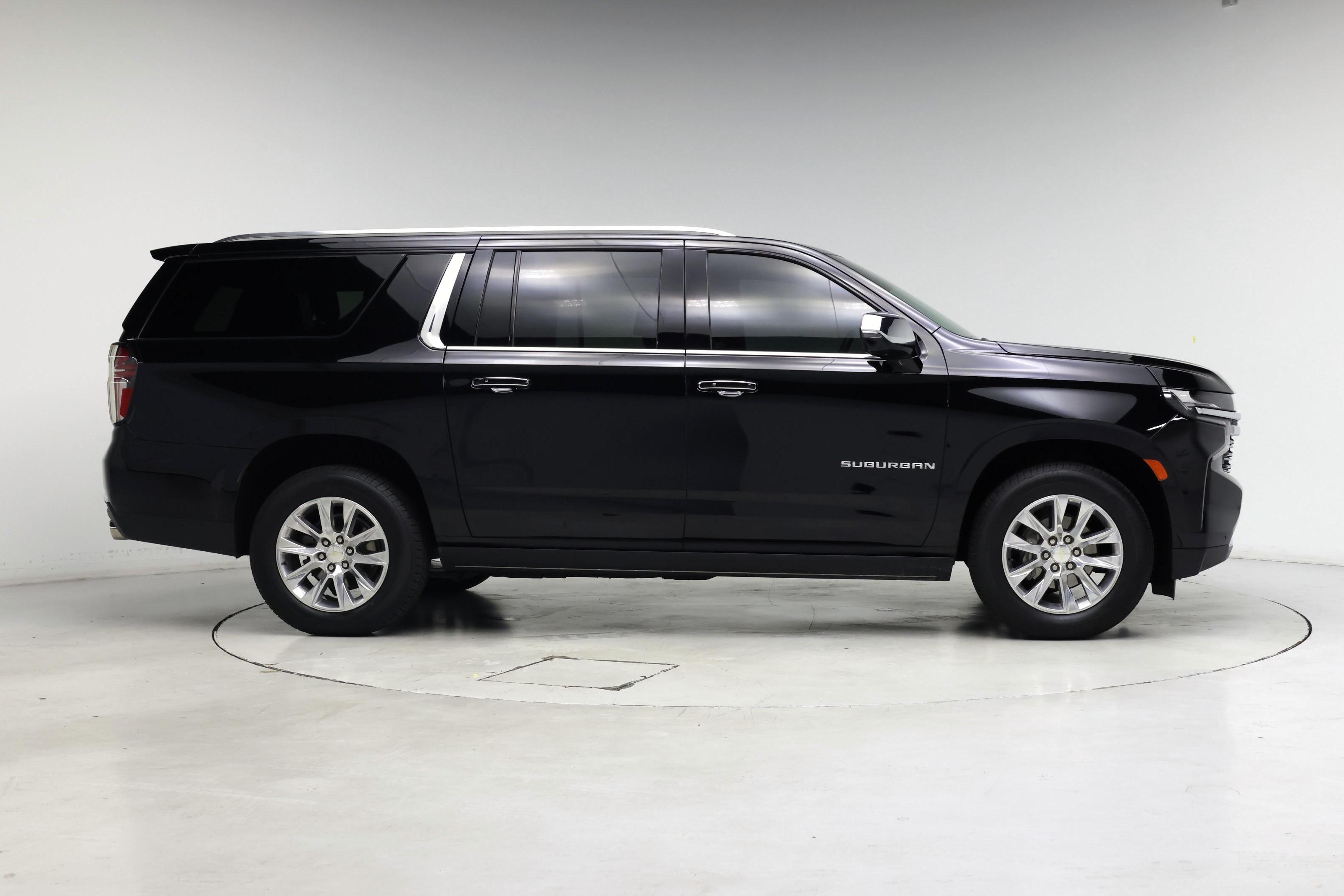 Thumbnail: 2022 Chevrolet Suburban - 7