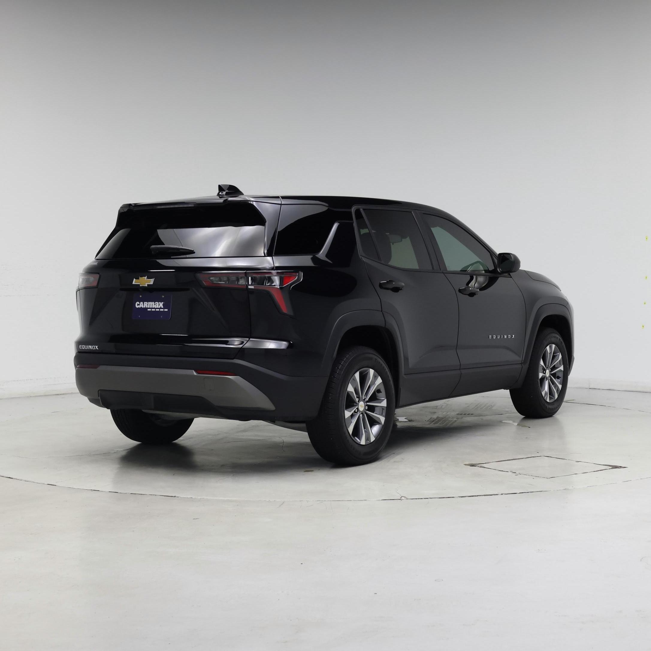 Thumbnail: 2026 Chevrolet Equinox - 8