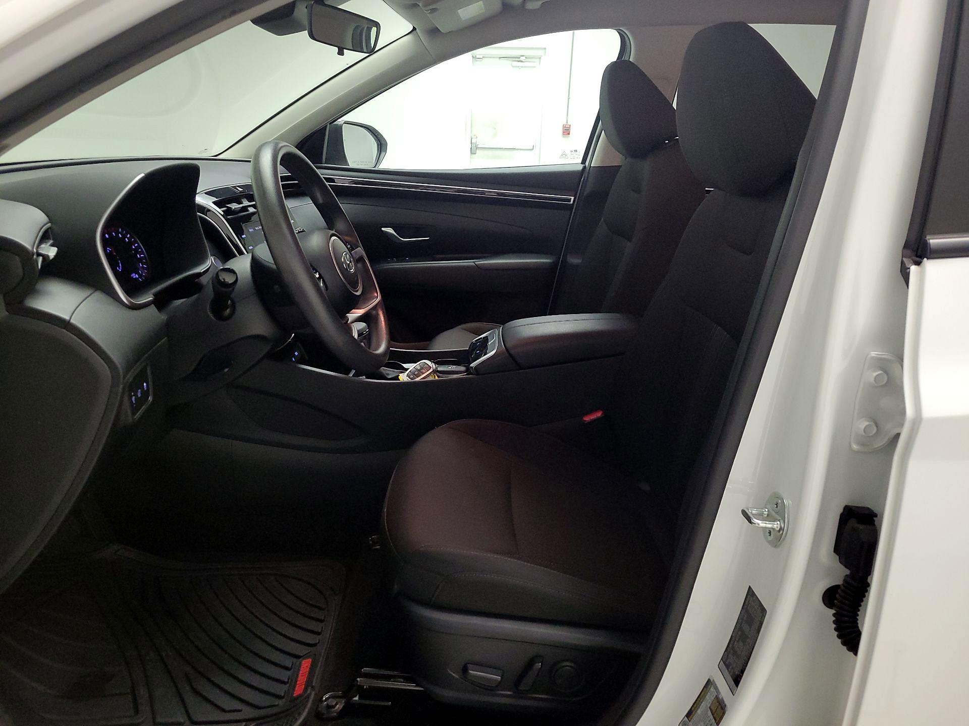 Thumbnail: 2023 Hyundai Tucson - 11