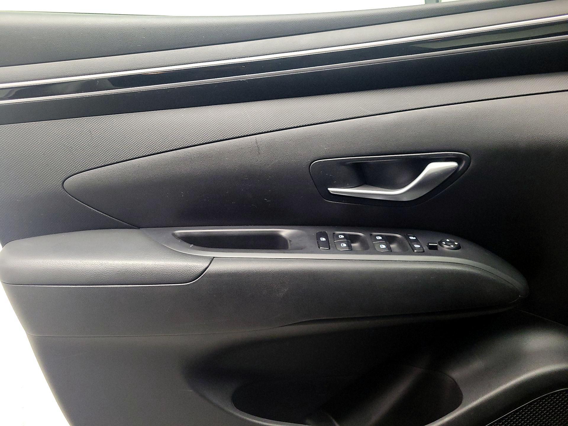 Thumbnail: 2023 Hyundai Tucson - 12