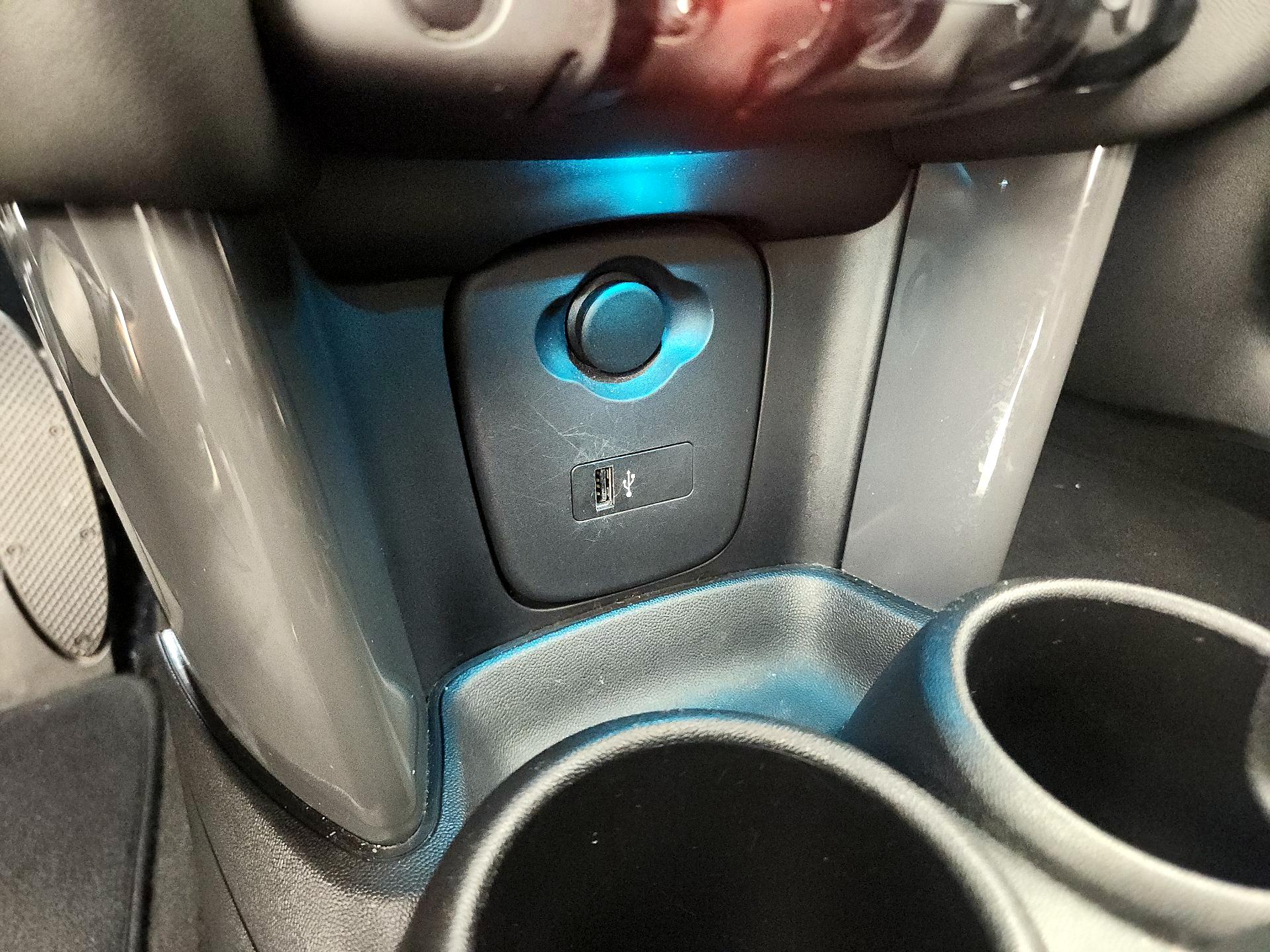 Thumbnail: 2019 MINI Cooper Hardtop - 18