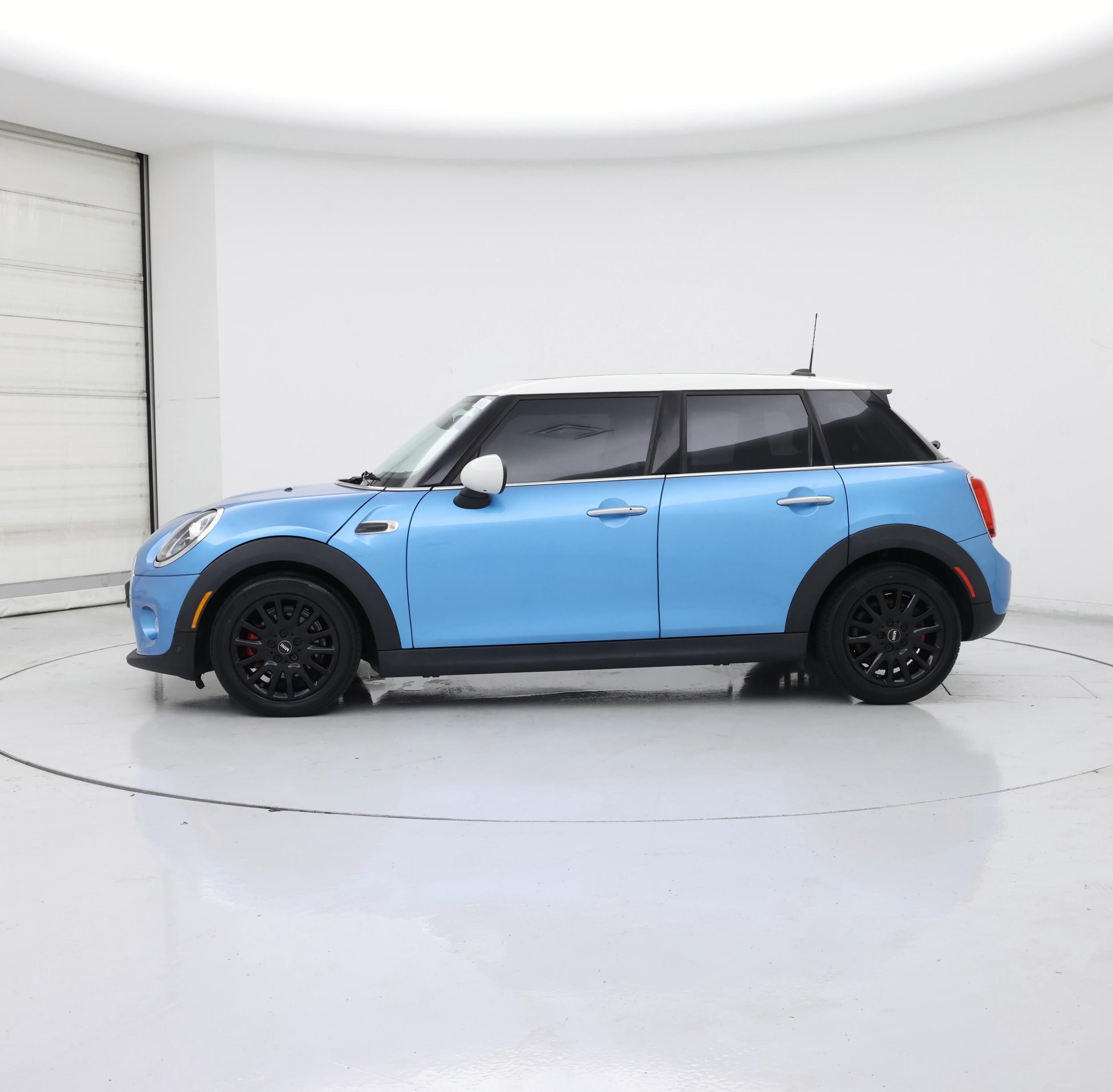 Thumbnail: 2019 MINI Cooper Hardtop - 3