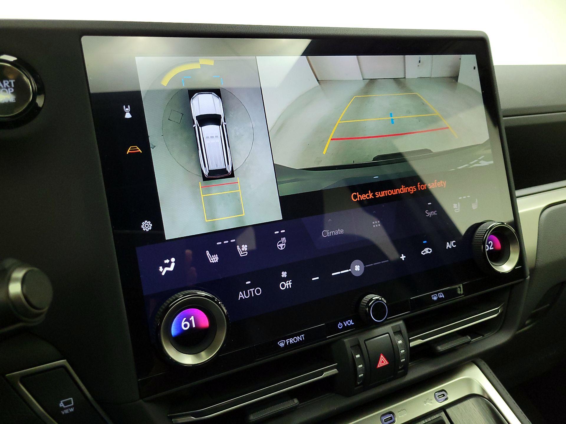 Thumbnail: 2025 Lexus GX - 15