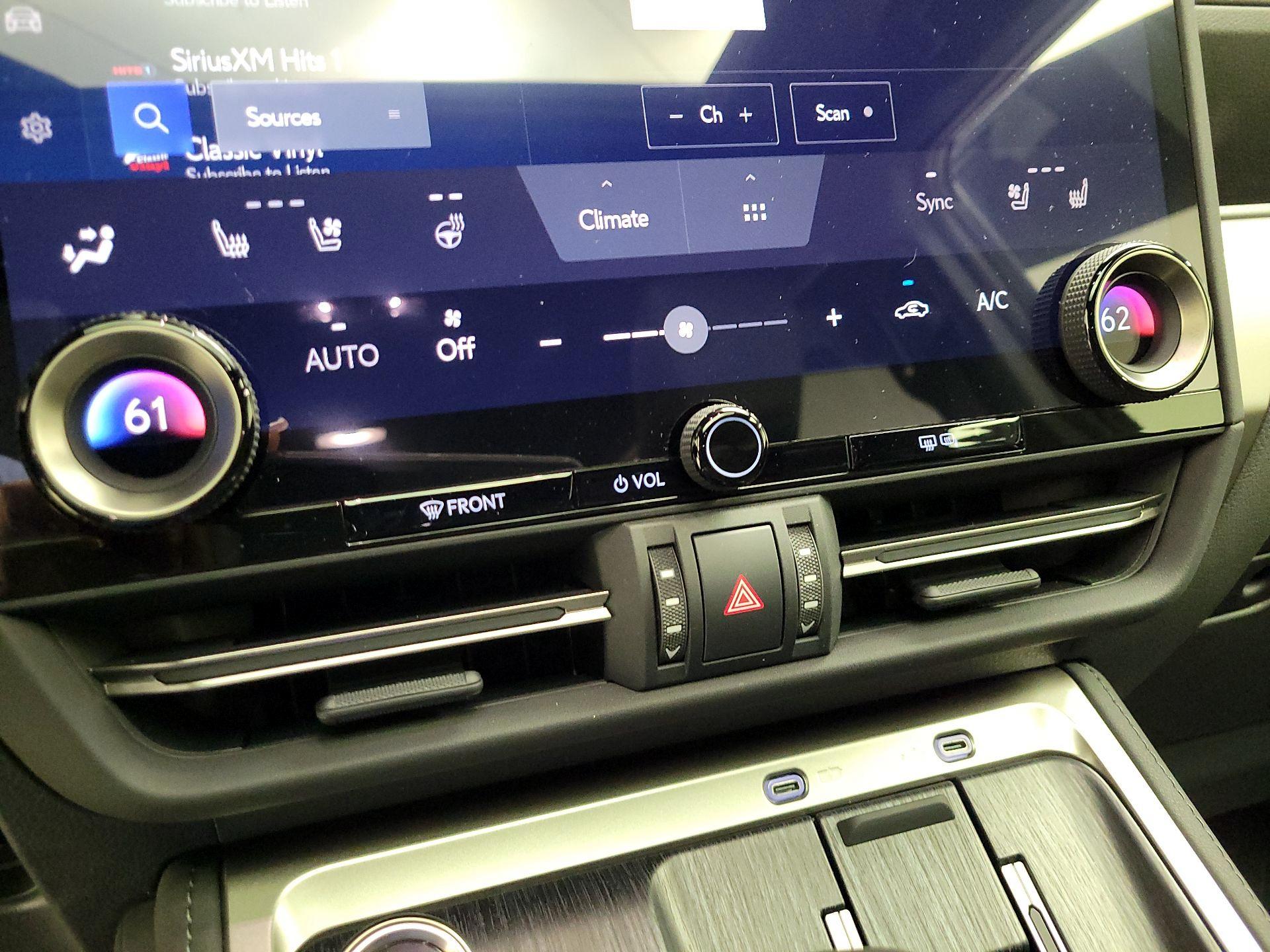 Thumbnail: 2025 Lexus GX - 17