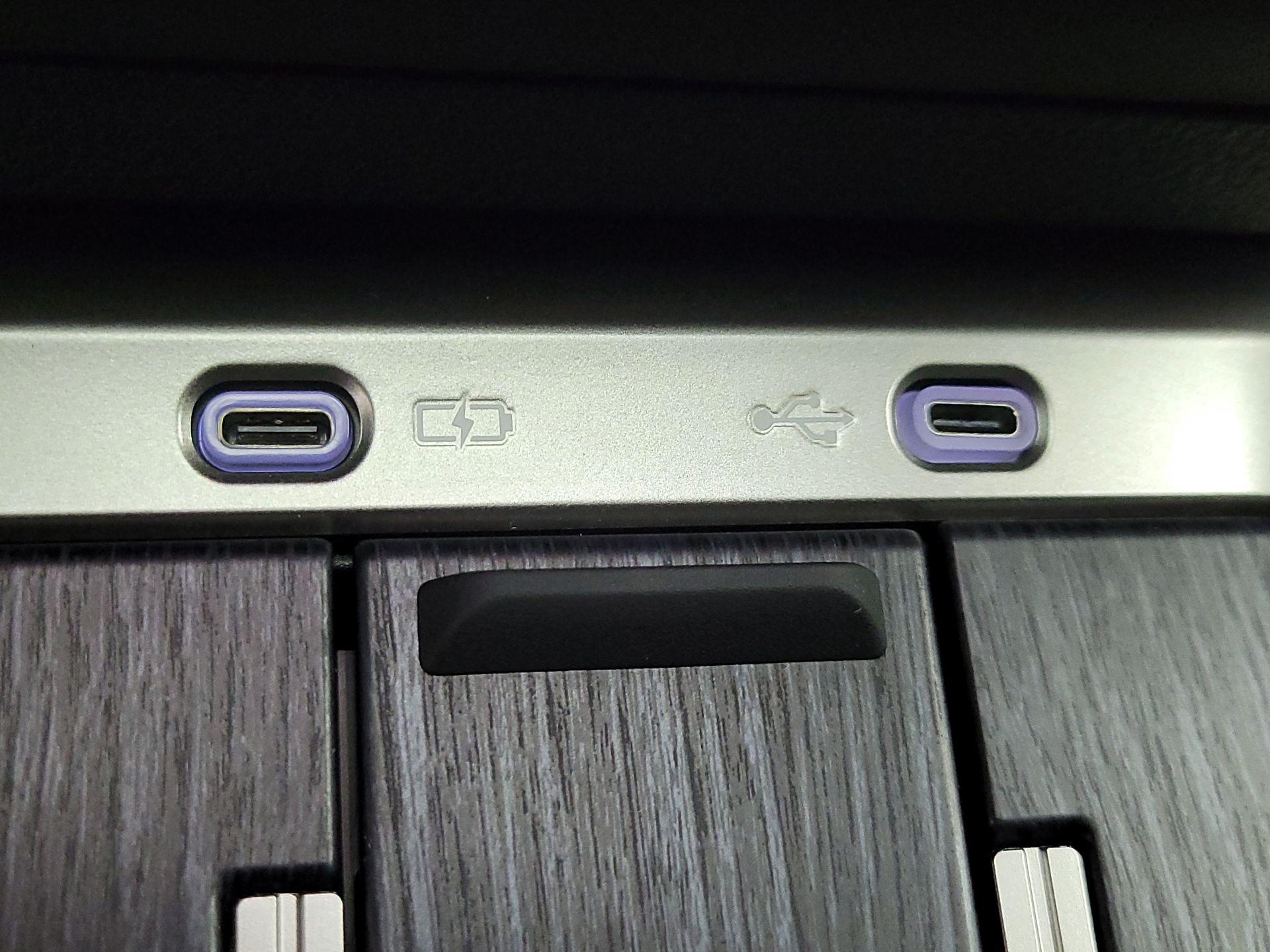 Thumbnail: 2025 Lexus GX - 19