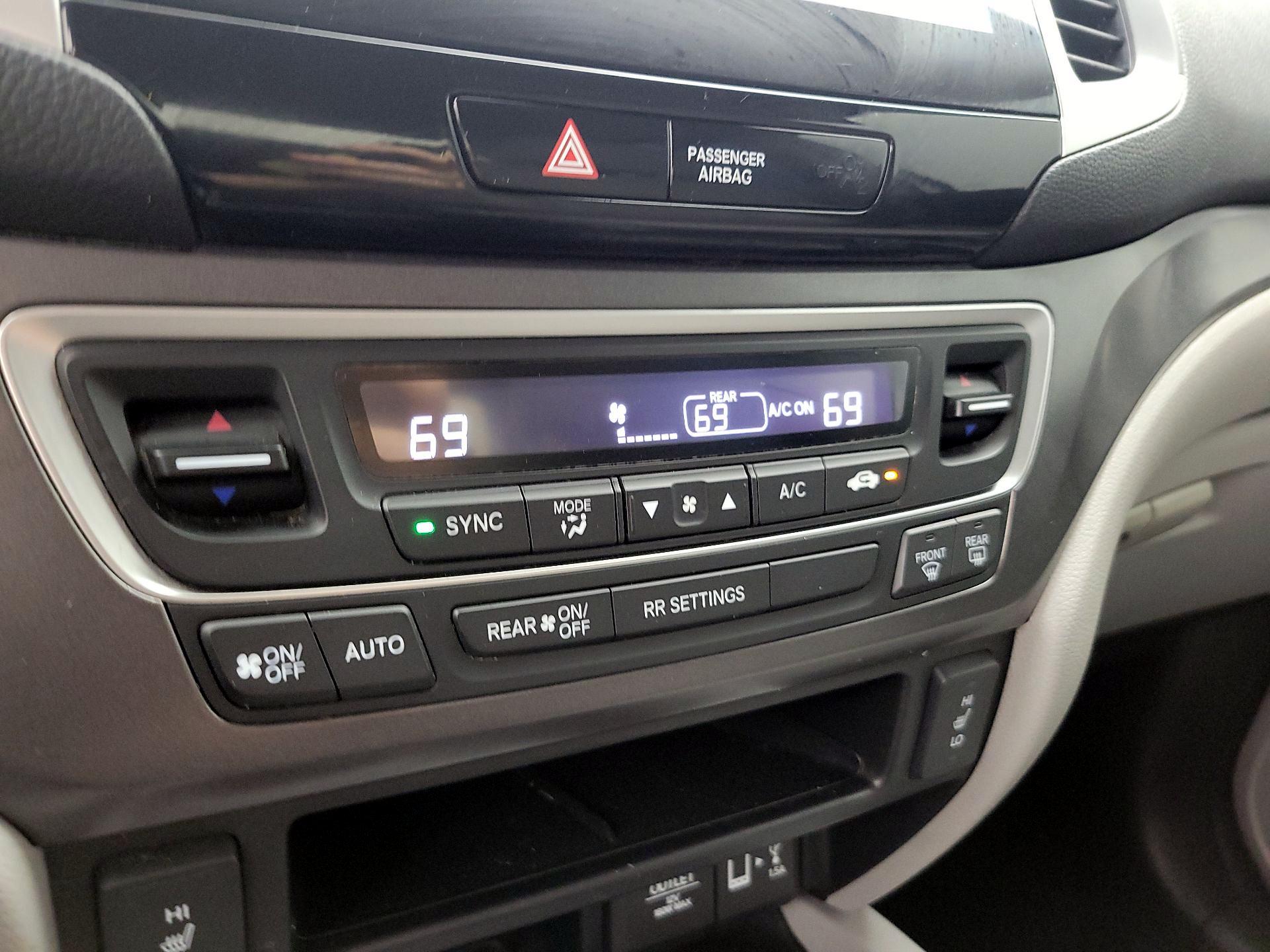 Thumbnail: 2017 Honda Ridgeline - 17