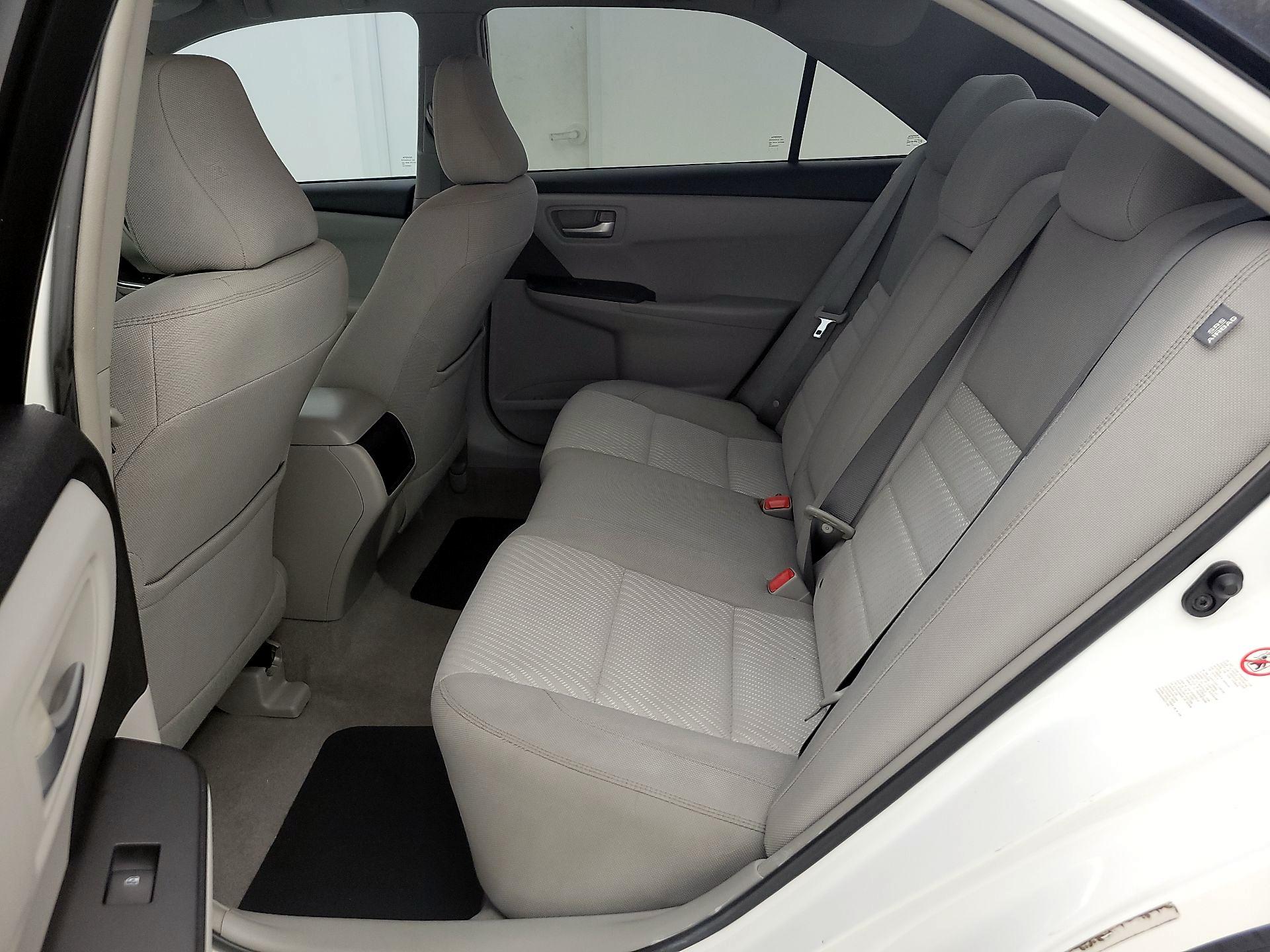 Thumbnail: 2016 Toyota Camry - 19