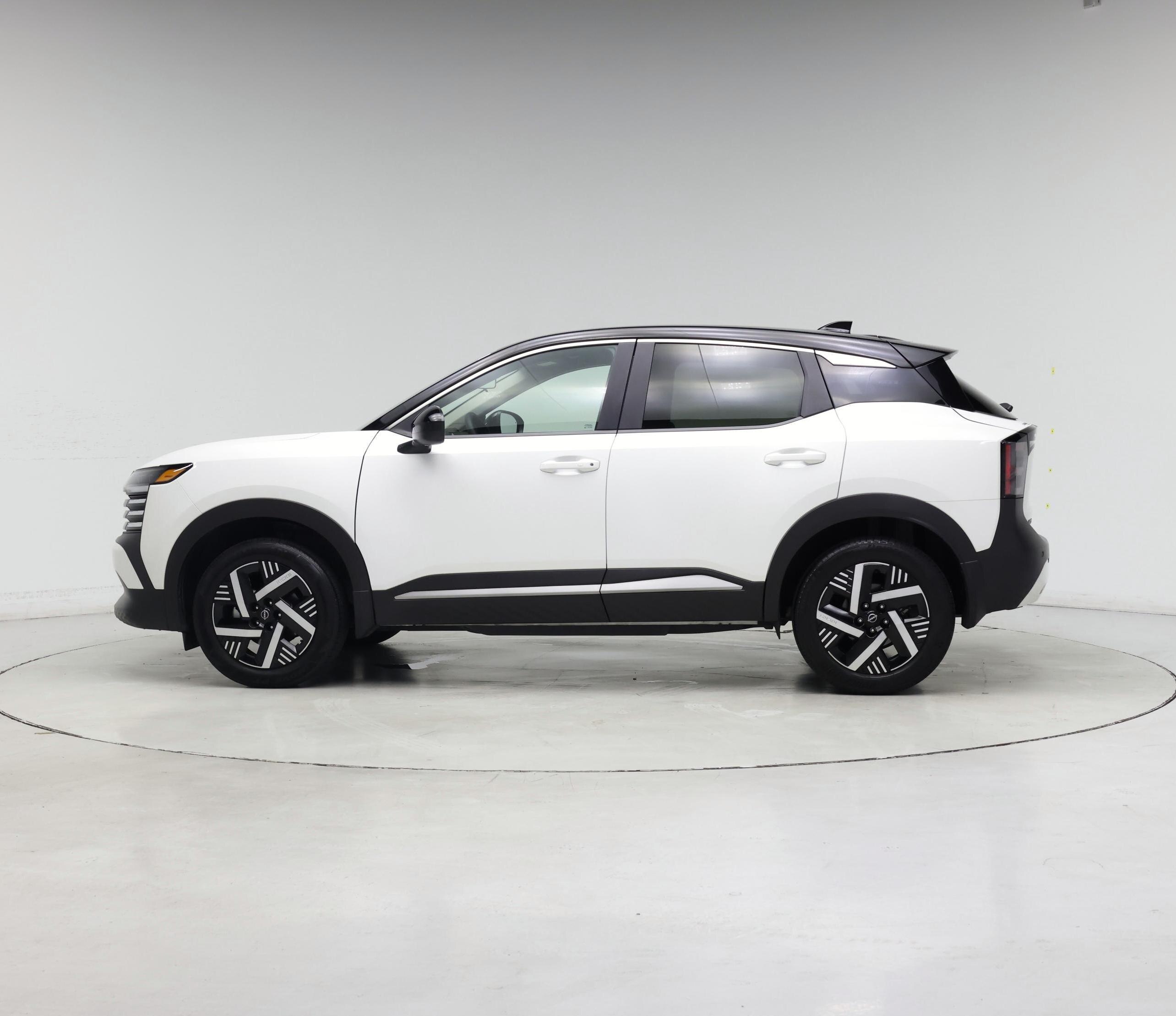 Thumbnail: 2025 Nissan Kicks - 3