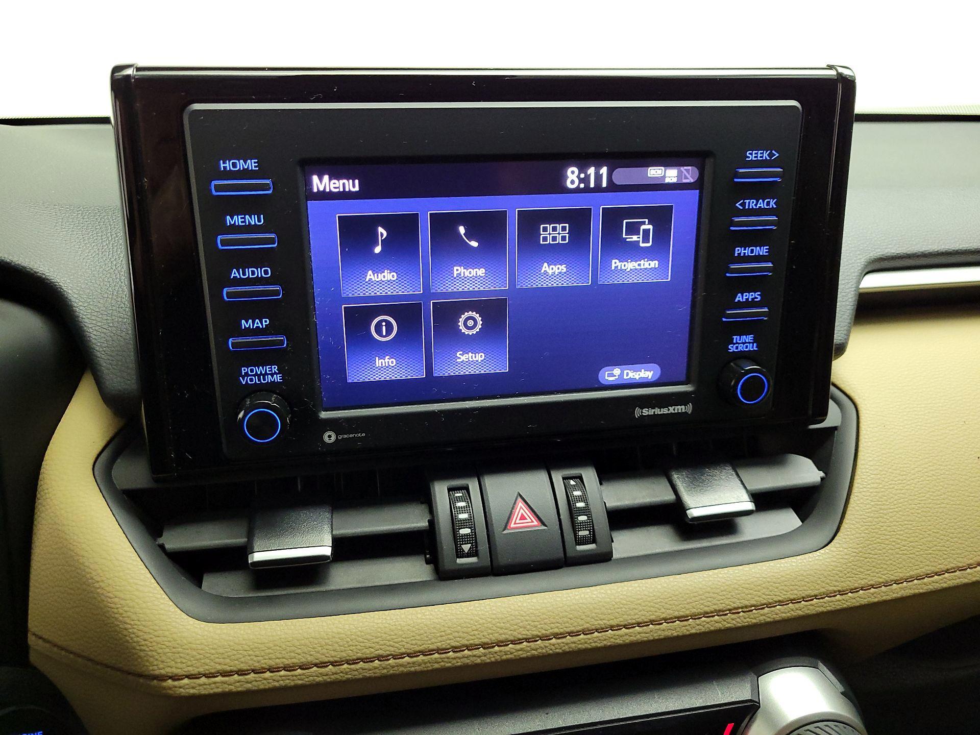 Thumbnail: 2021 Toyota RAV4 - 14