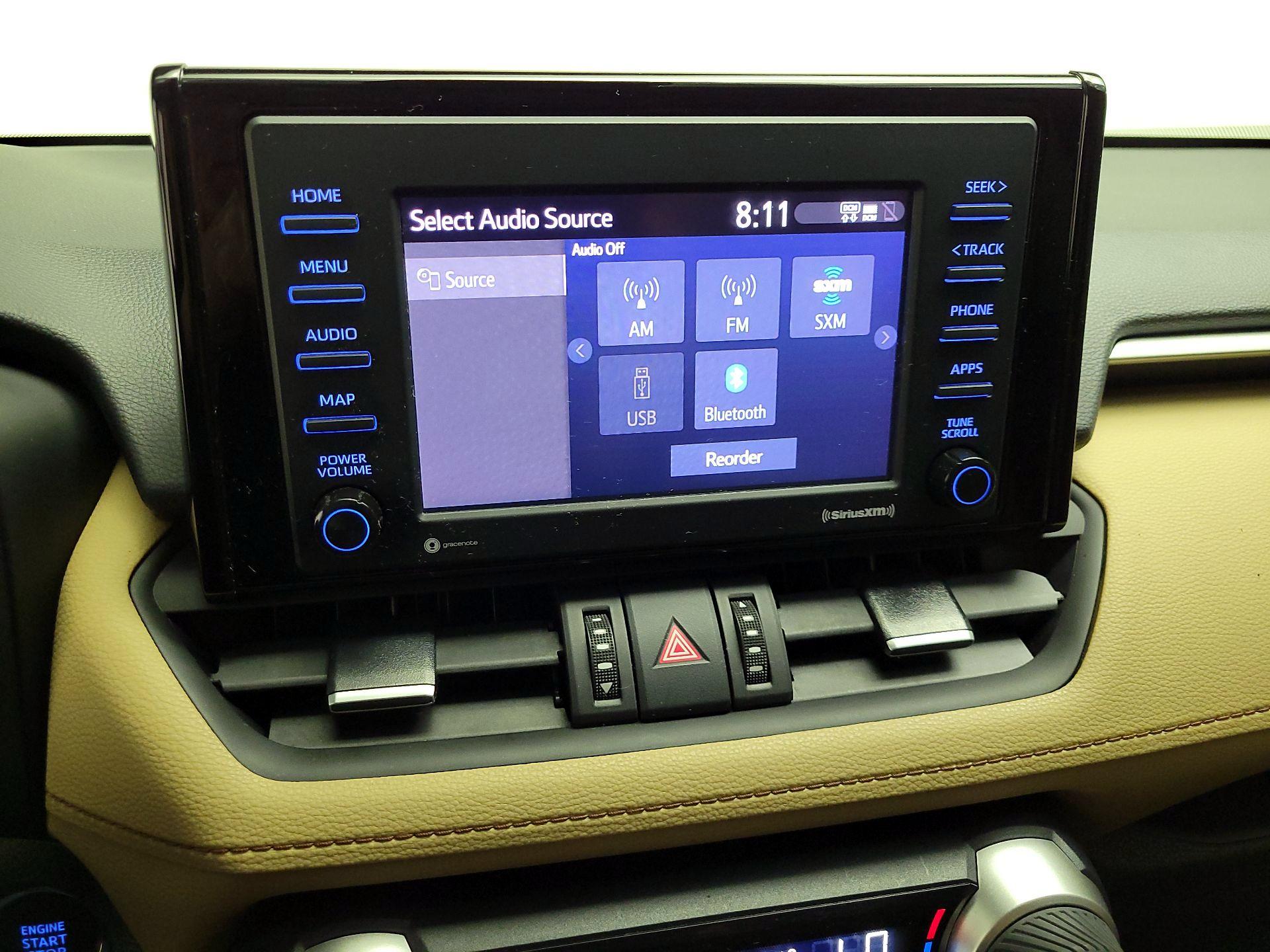 Thumbnail: 2021 Toyota RAV4 - 16