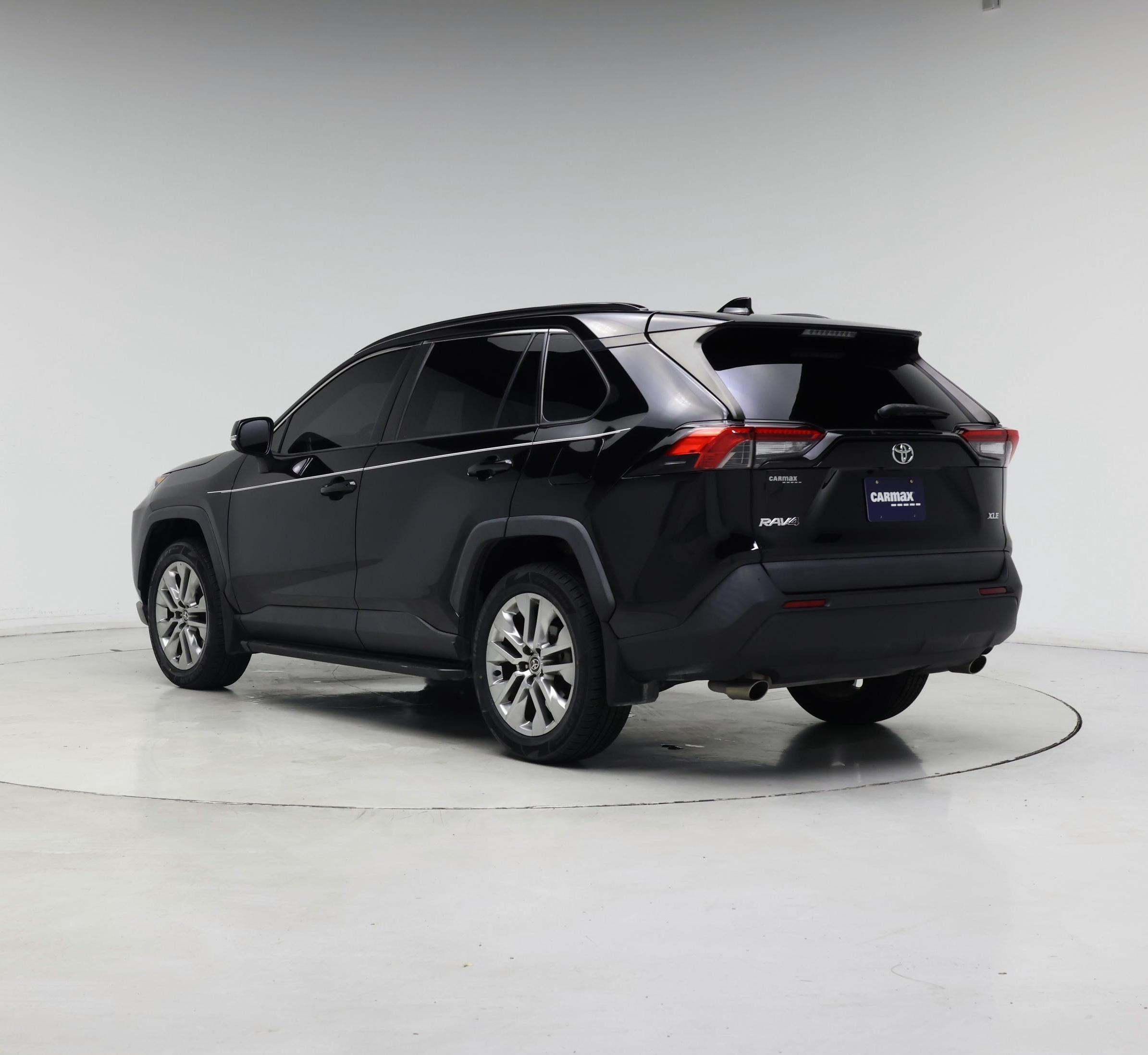 Thumbnail: 2021 Toyota RAV4 - 2