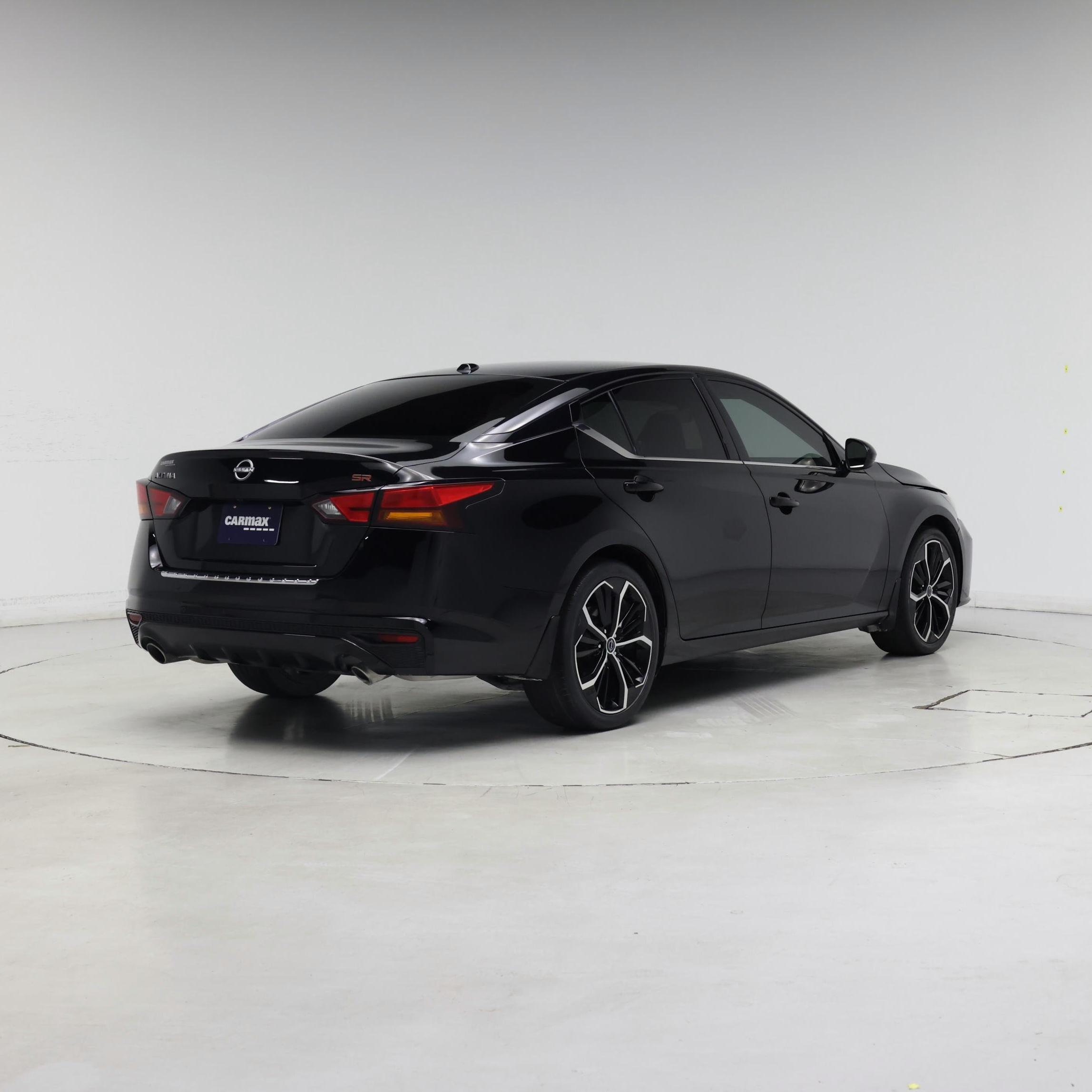 Thumbnail: 2023 Nissan Altima - 8