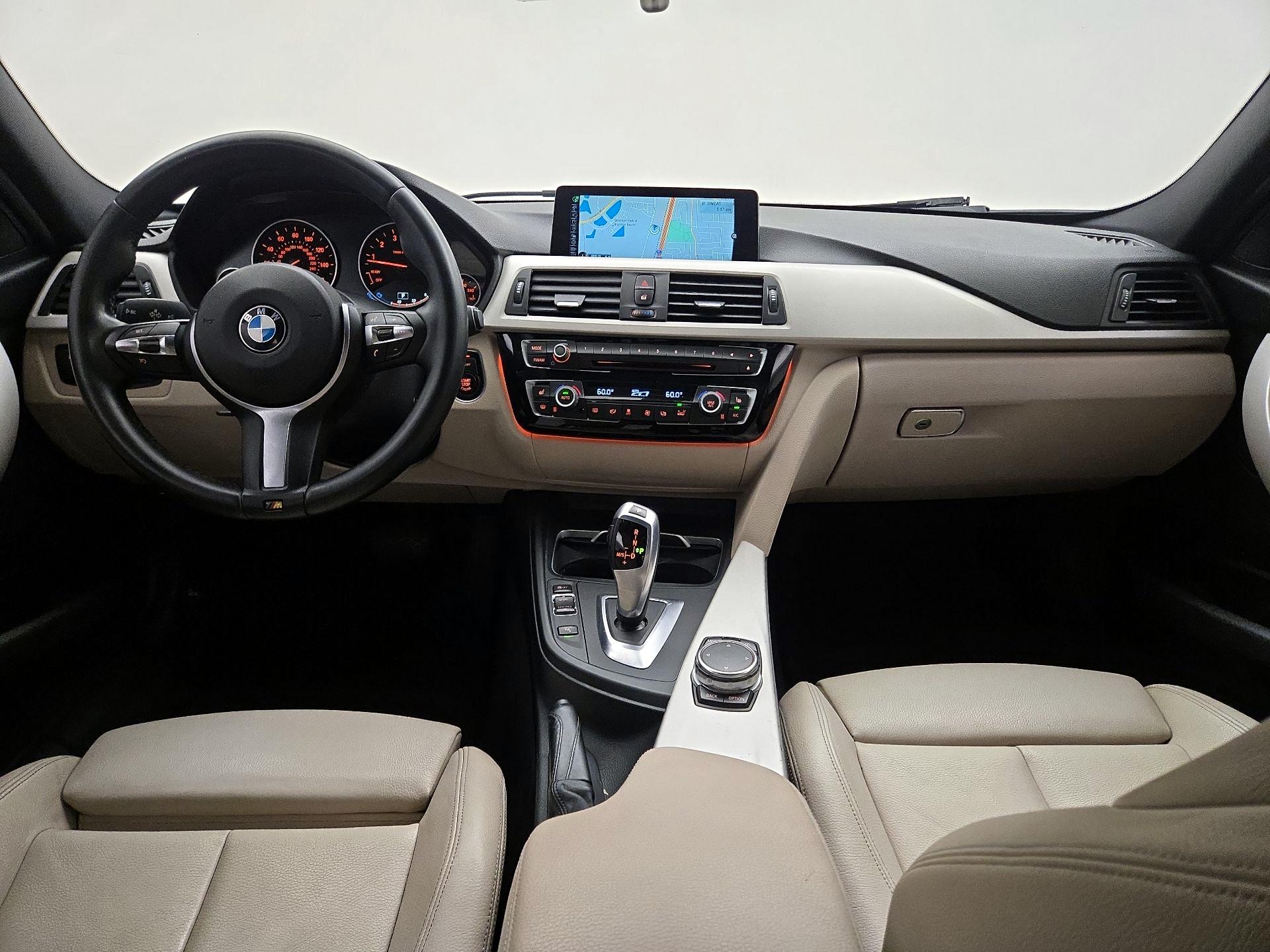 Thumbnail: 2016 BMW 3 Series - 9