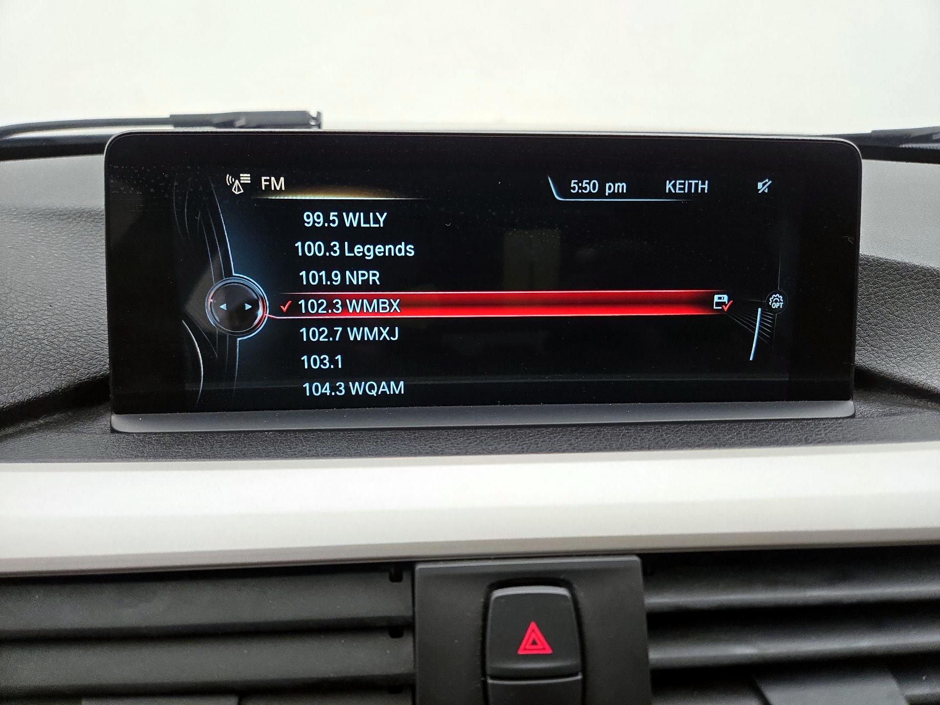 Thumbnail: 2016 BMW 3 Series - 16