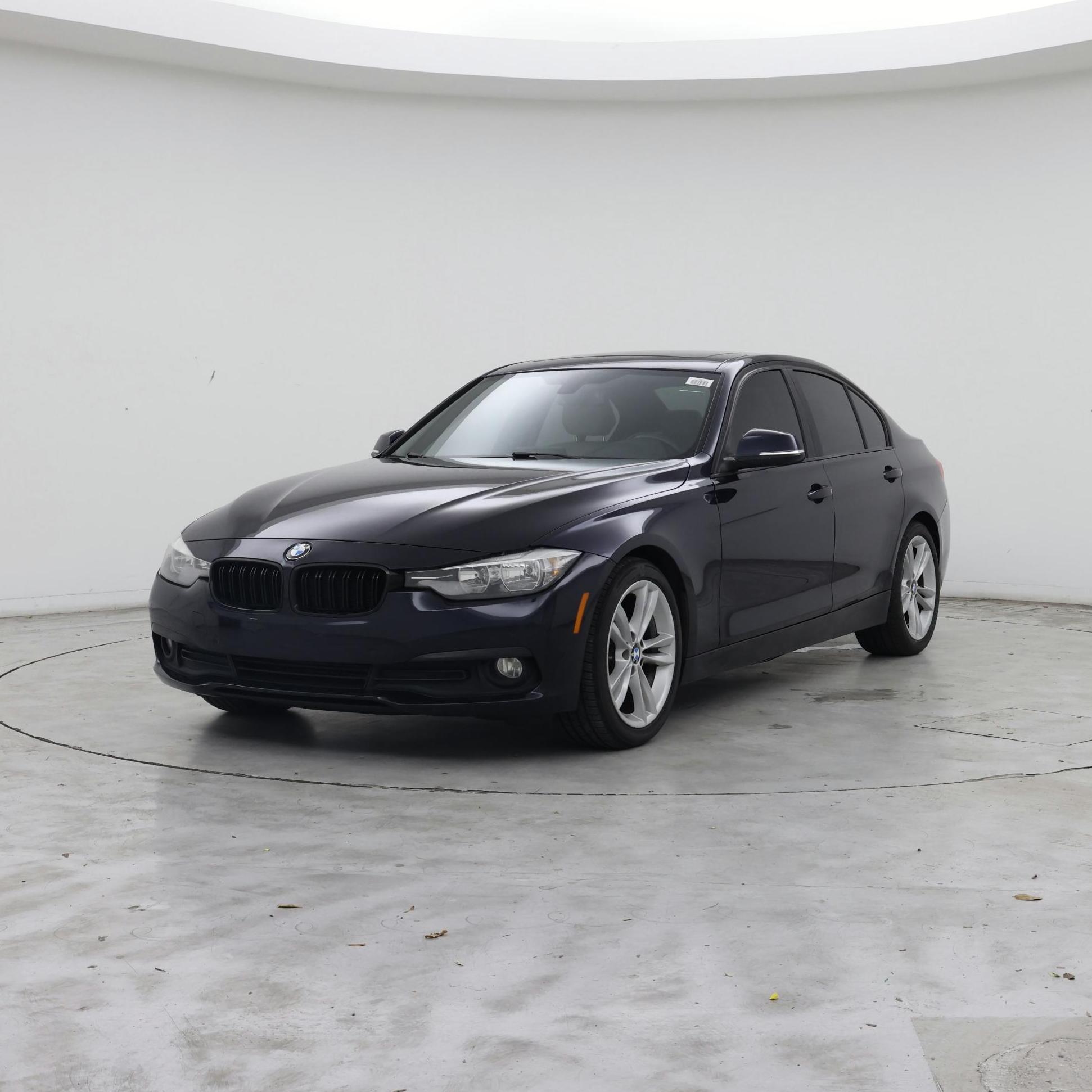 Thumbnail: 2016 BMW 3 Series - 4