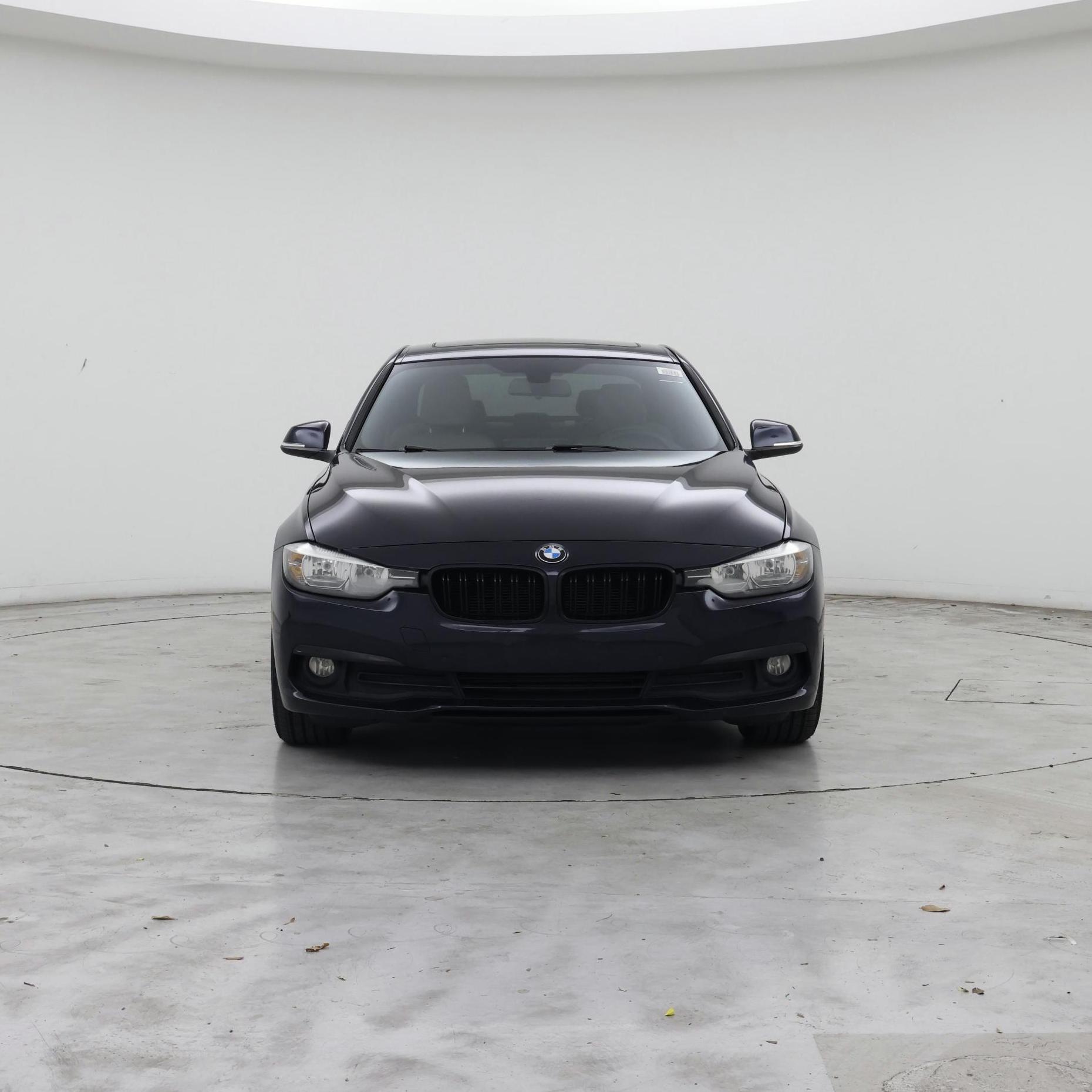 Thumbnail: 2016 BMW 3 Series - 5