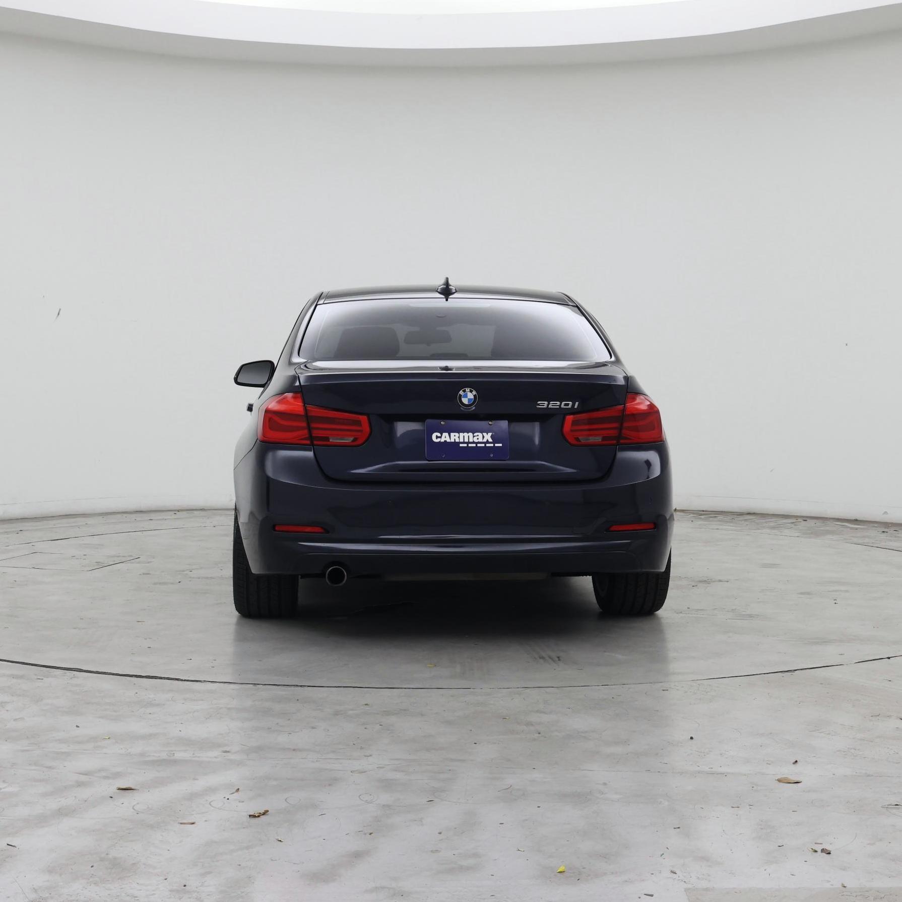 Thumbnail: 2016 BMW 3 Series - 6