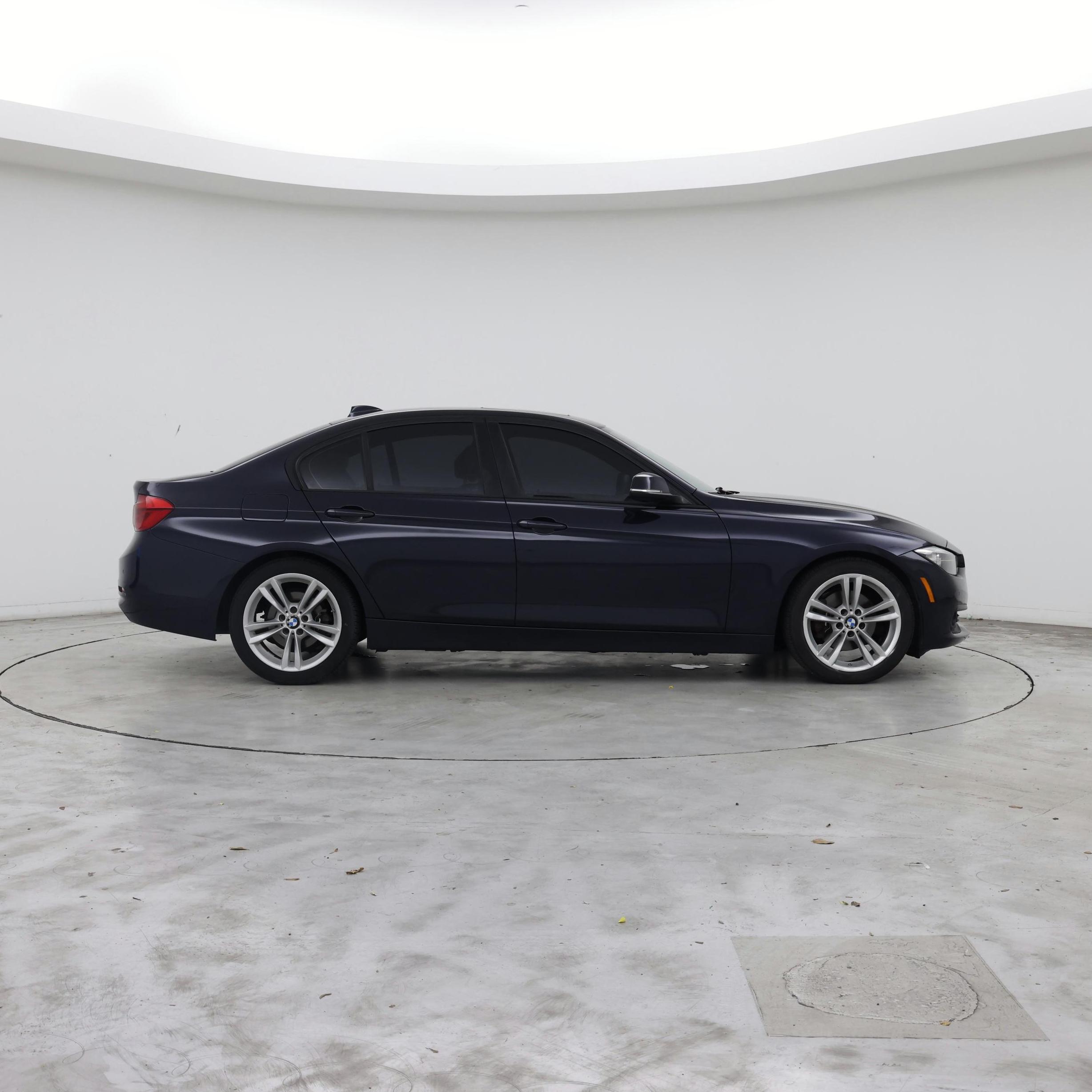 Thumbnail: 2016 BMW 3 Series - 7