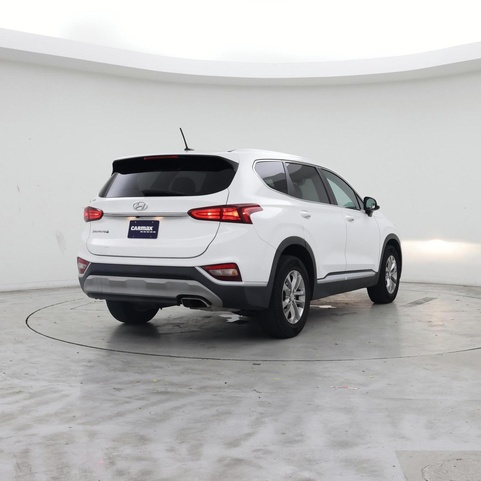 Thumbnail: 2019 Hyundai Santa Fe - 8