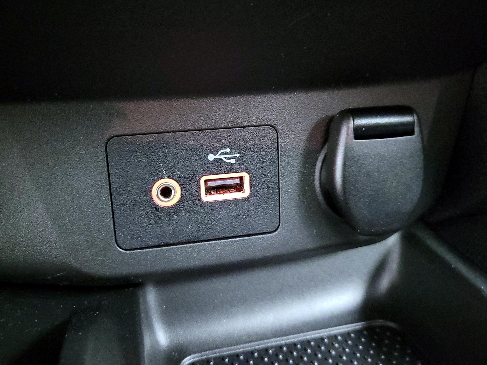 2021 Nissan Rogue Sport SL - Photo 20