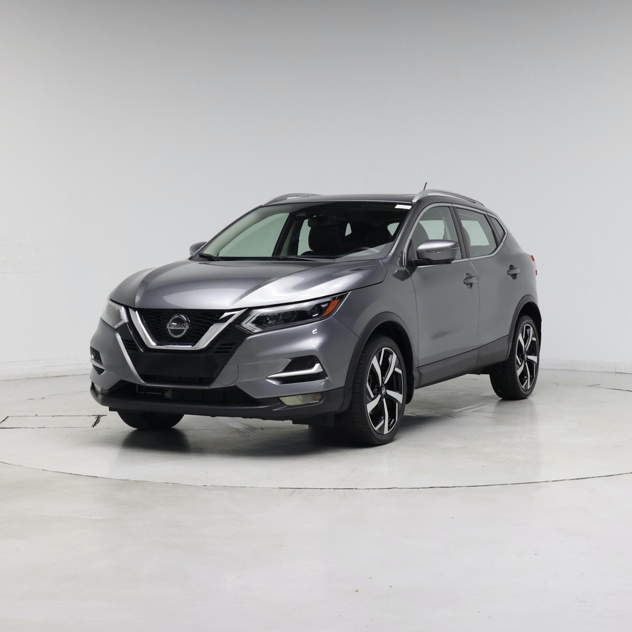 Thumbnail: 2021 Nissan Rogue Sport - 4