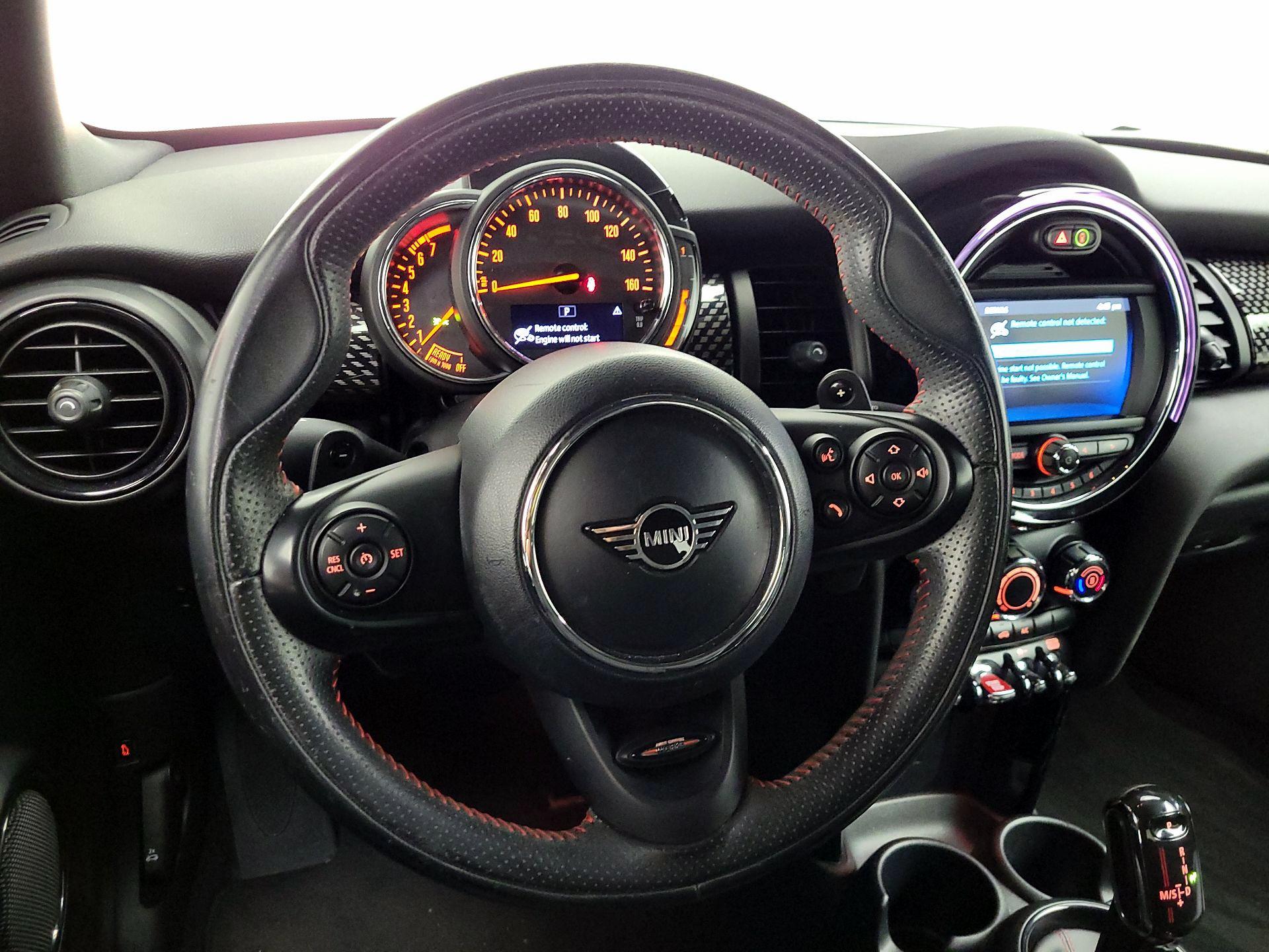 Thumbnail: 2020 MINI Cooper - 10