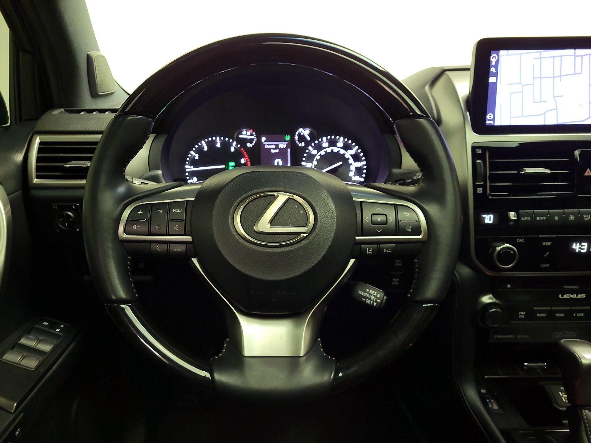 Thumbnail: 2023 Lexus GX - 10