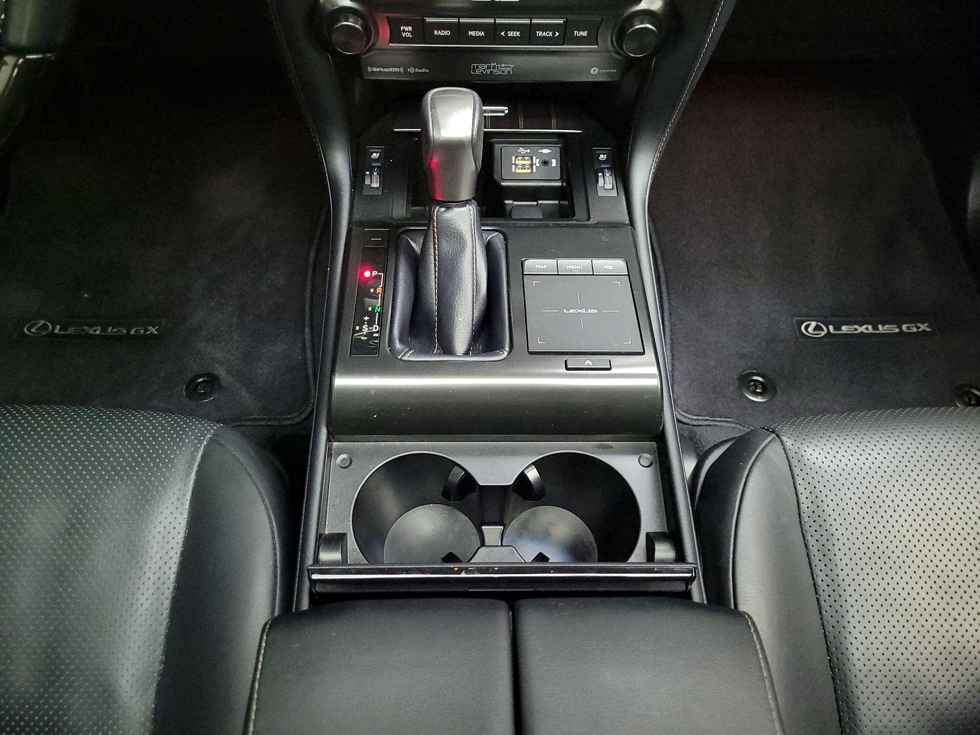 Thumbnail: 2023 Lexus GX - 18