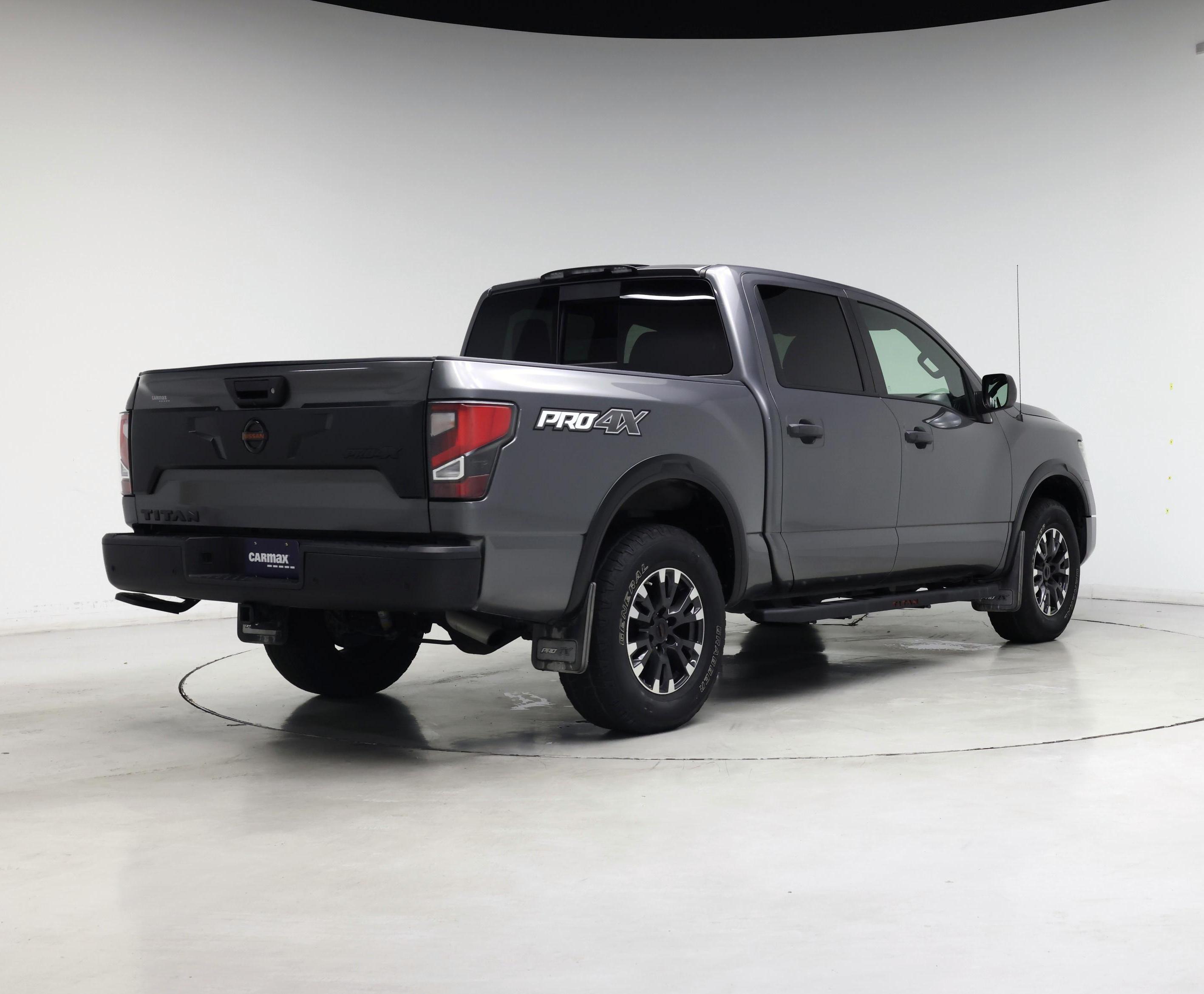 Thumbnail: 2021 Nissan Titan - 8