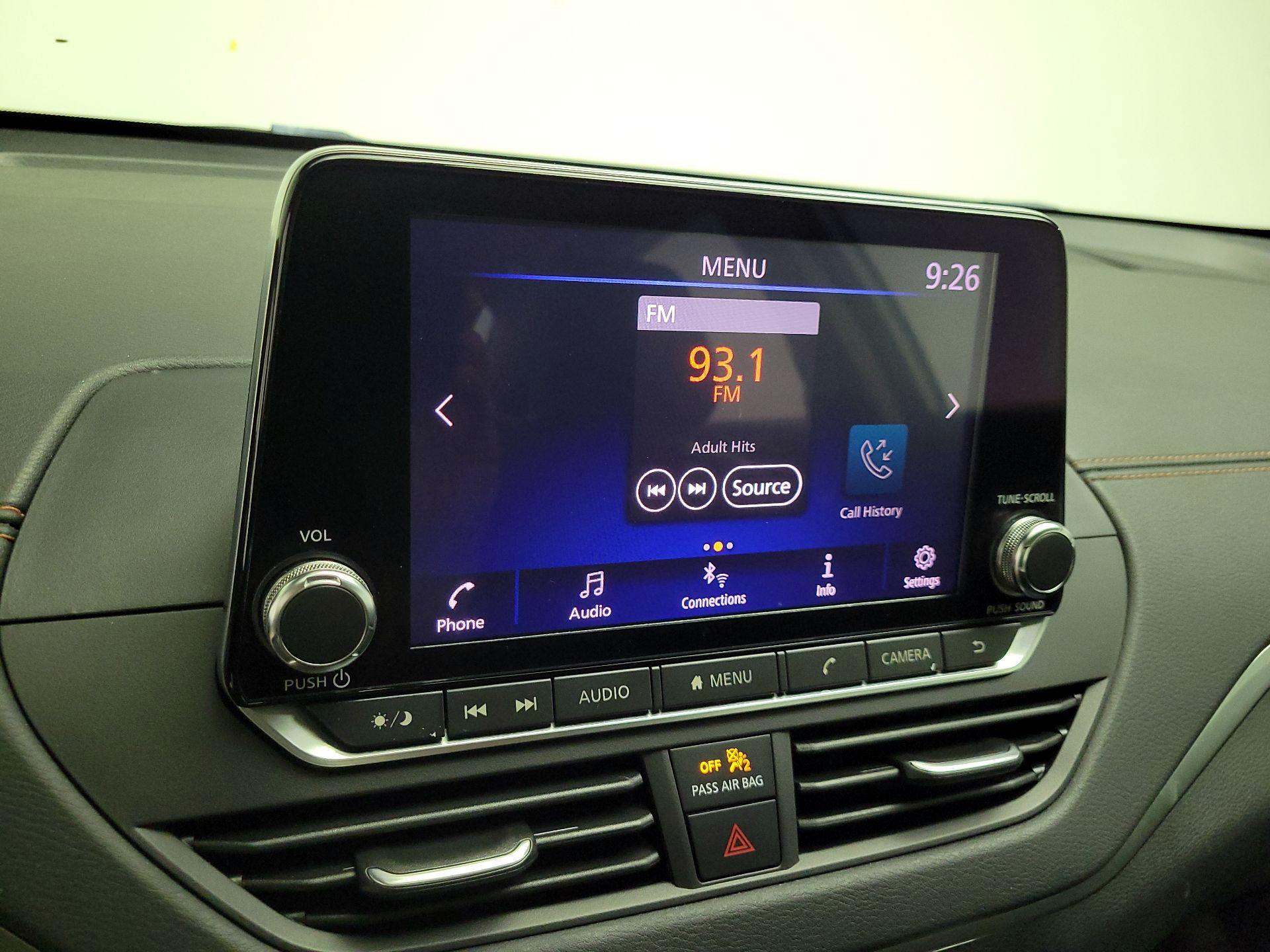 Thumbnail: 2019 Nissan Altima - 14