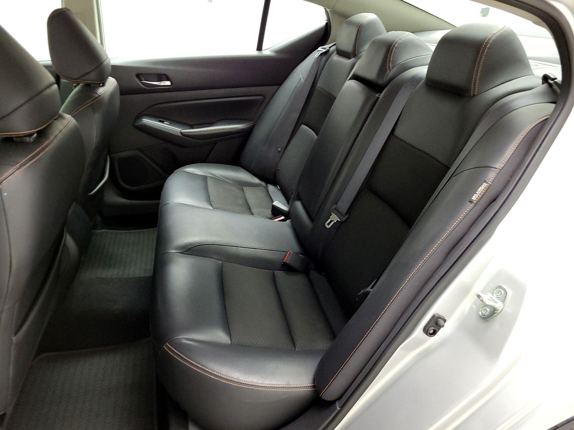 Thumbnail: 2019 Nissan Altima - 20