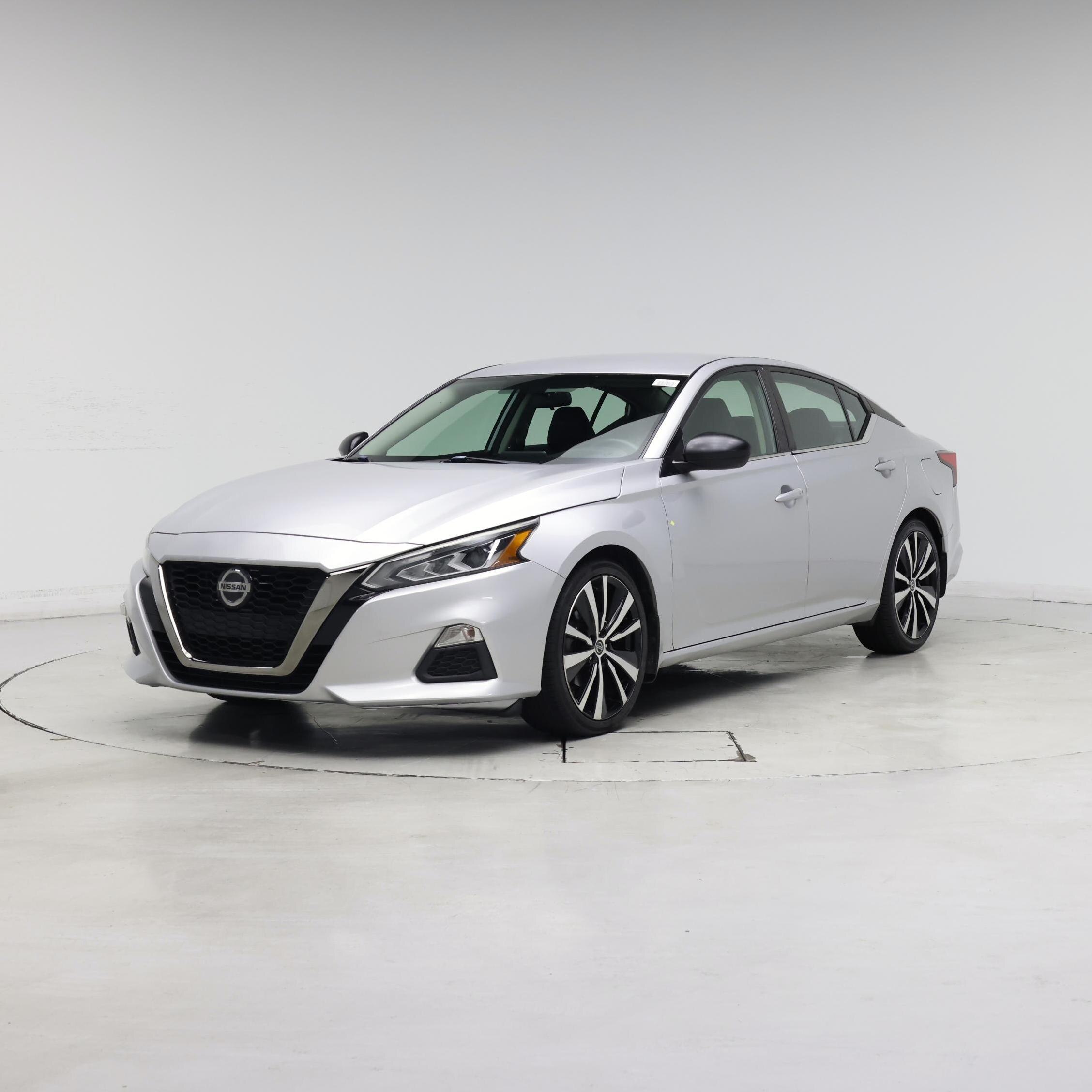 Thumbnail: 2019 Nissan Altima - 4
