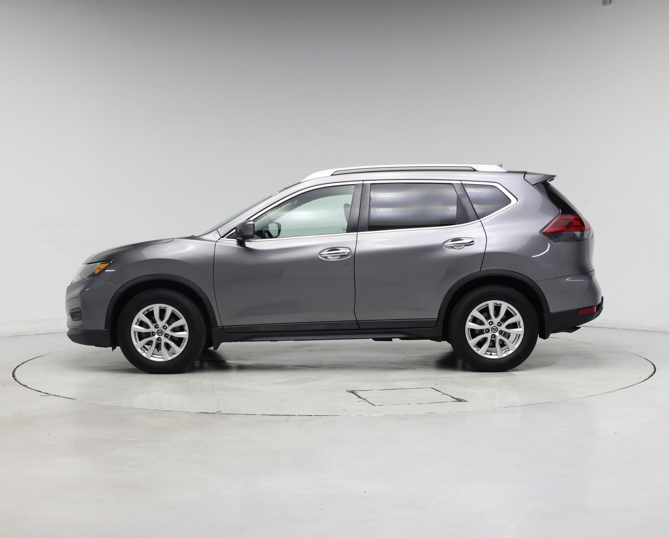 Thumbnail: 2018 Nissan Rogue - 3