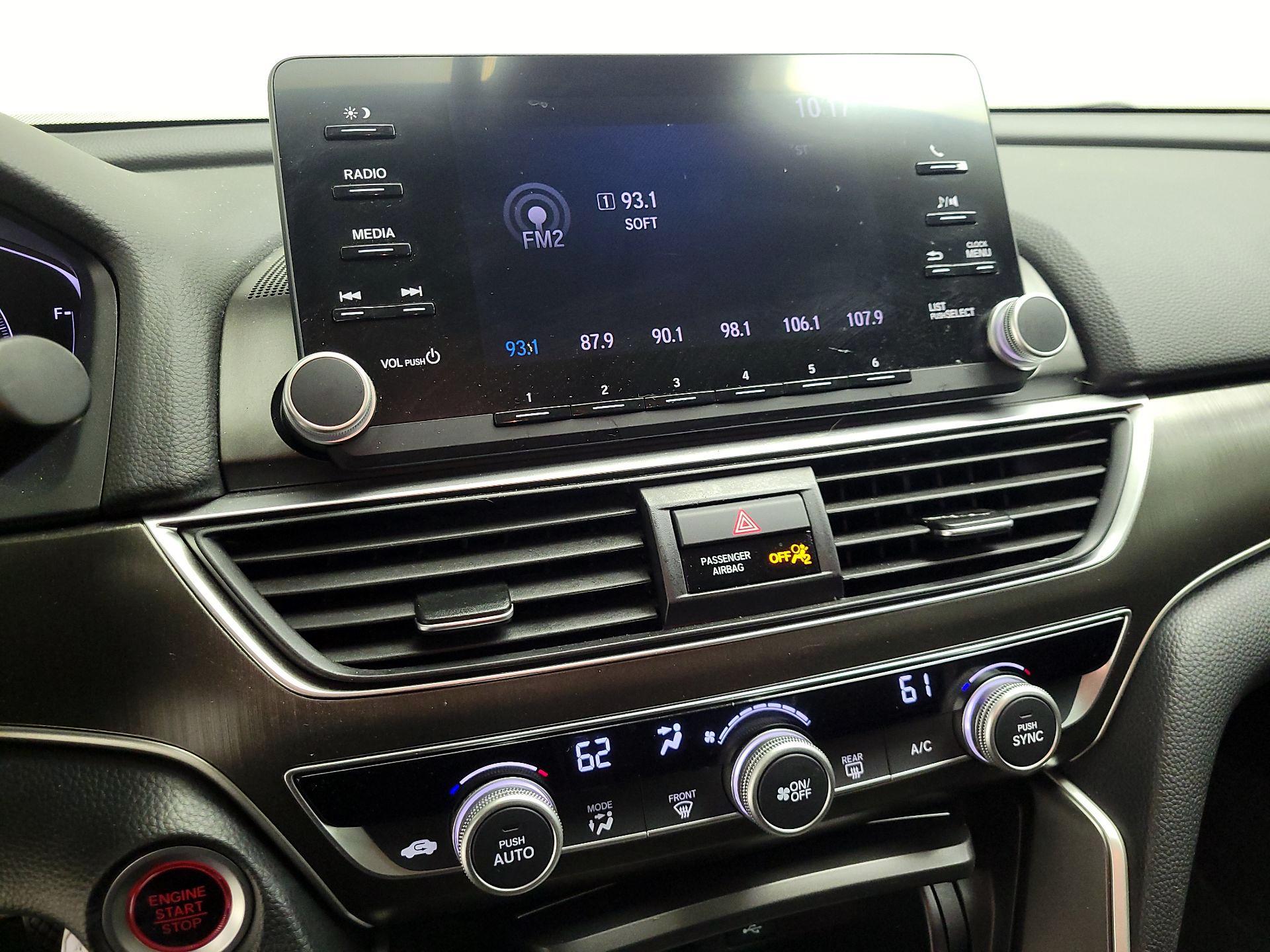 Thumbnail: 2018 Honda Accord - 15