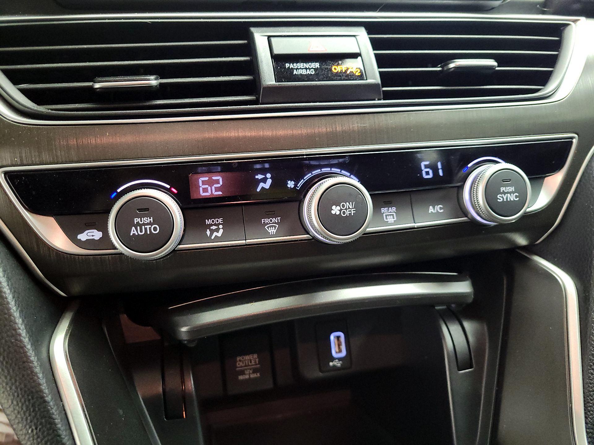 Thumbnail: 2018 Honda Accord - 16