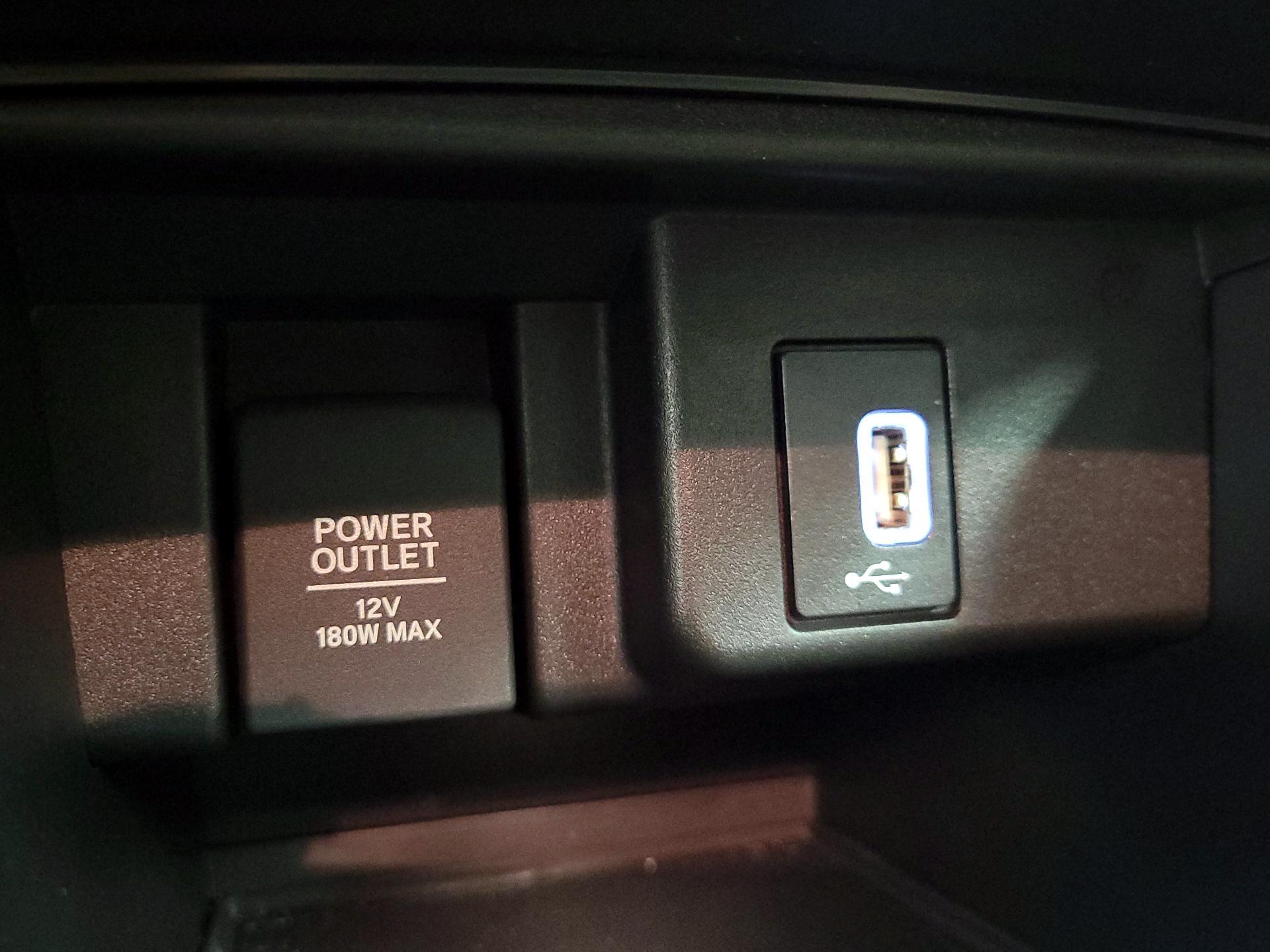 Thumbnail: 2018 Honda Accord - 18