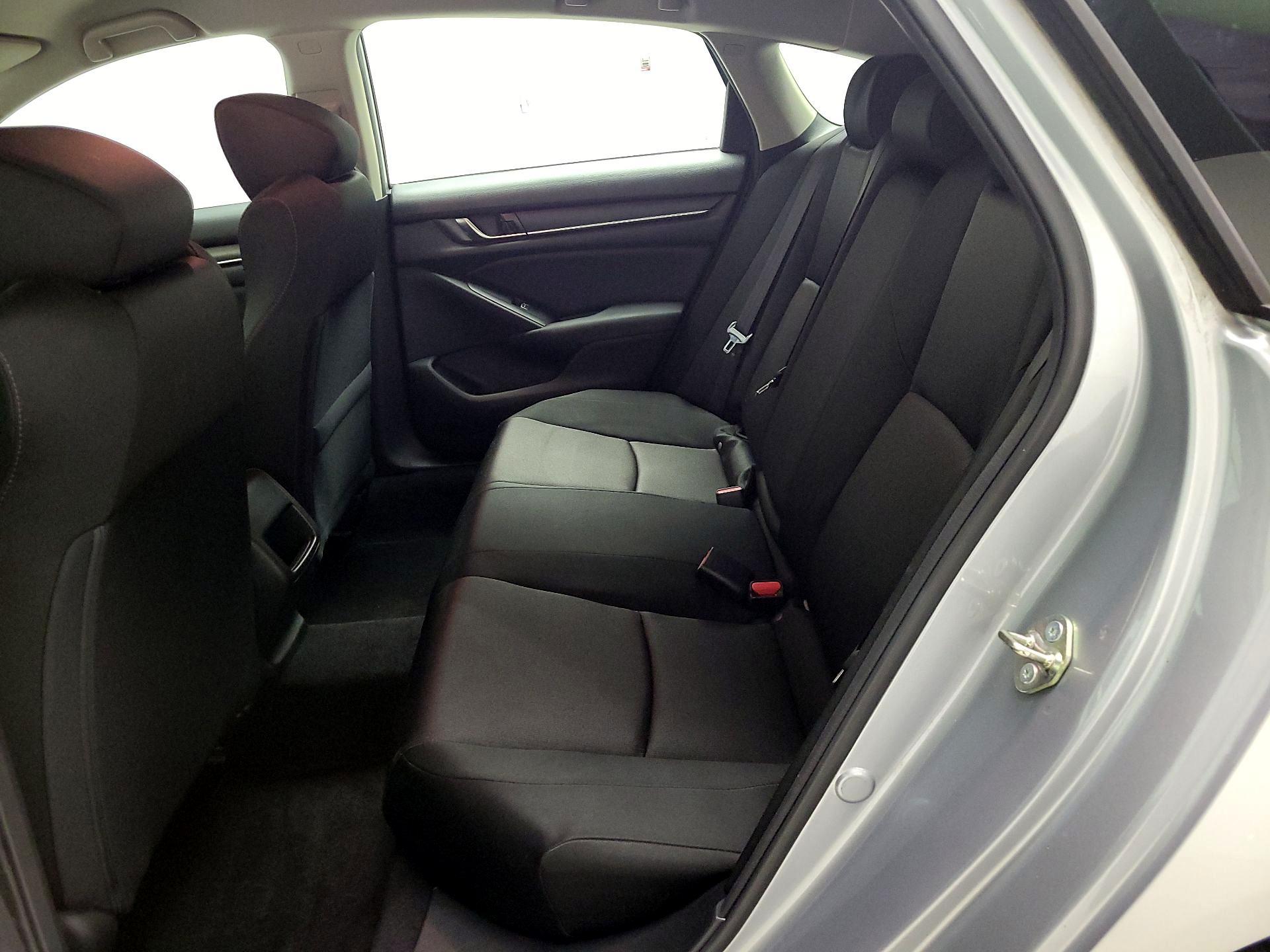 Thumbnail: 2018 Honda Accord - 19