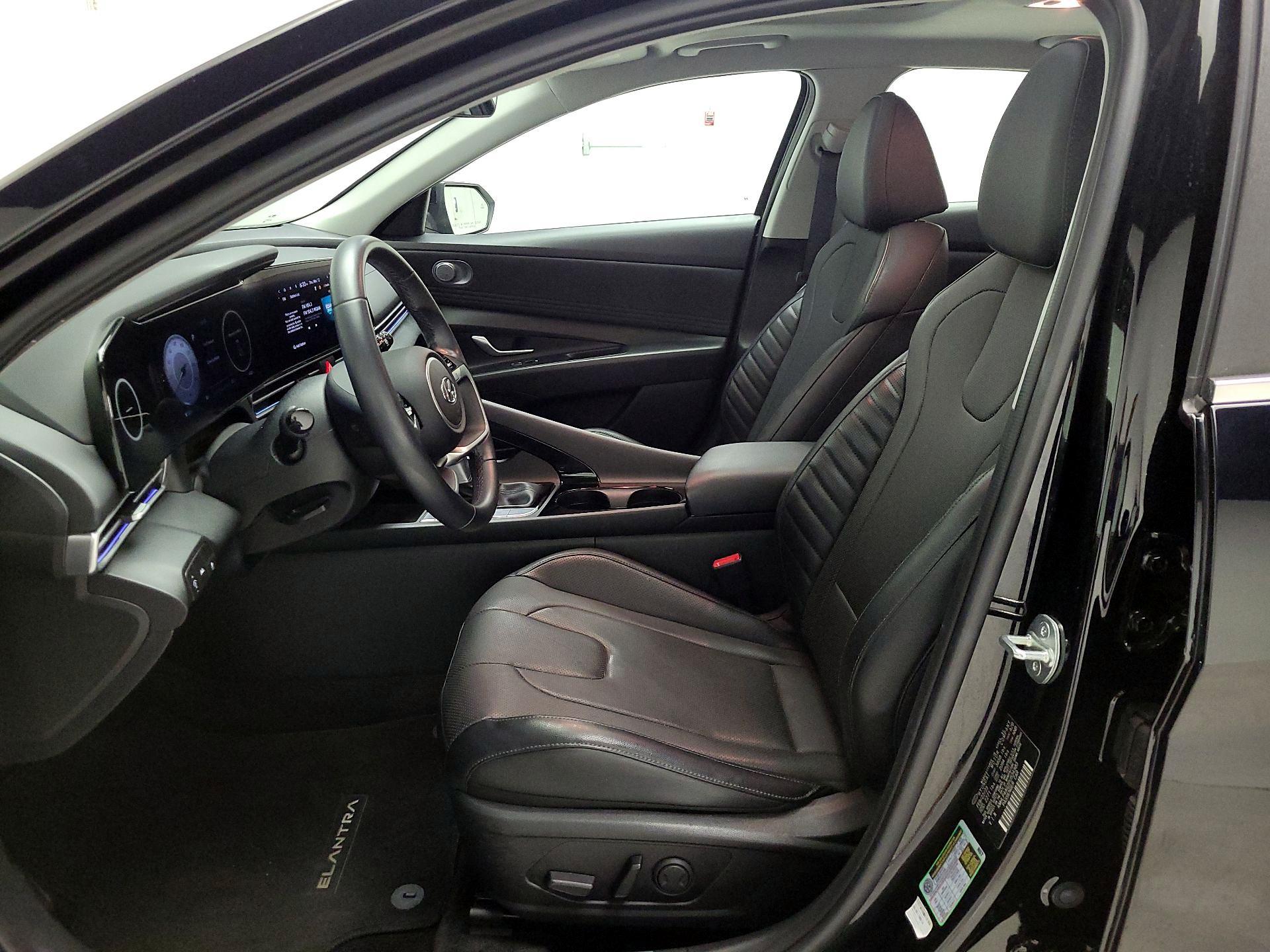 Thumbnail: 2023 Hyundai Elantra - 11