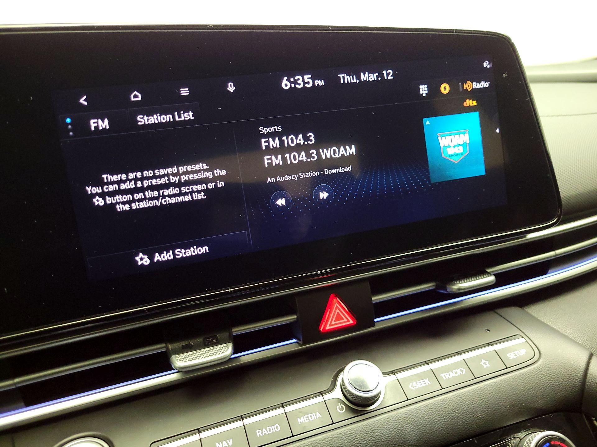 Thumbnail: 2023 Hyundai Elantra - 16