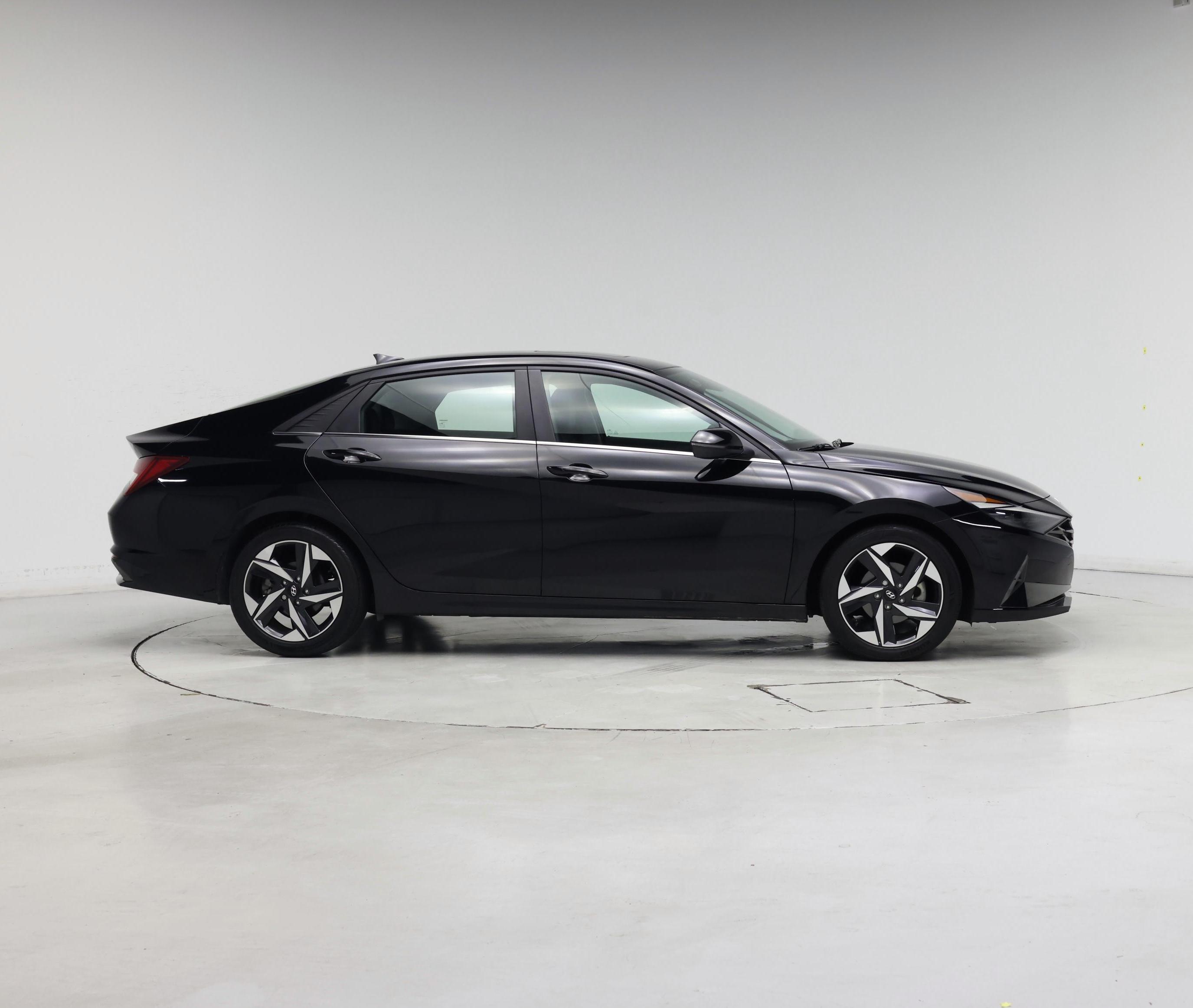 Thumbnail: 2023 Hyundai Elantra - 7