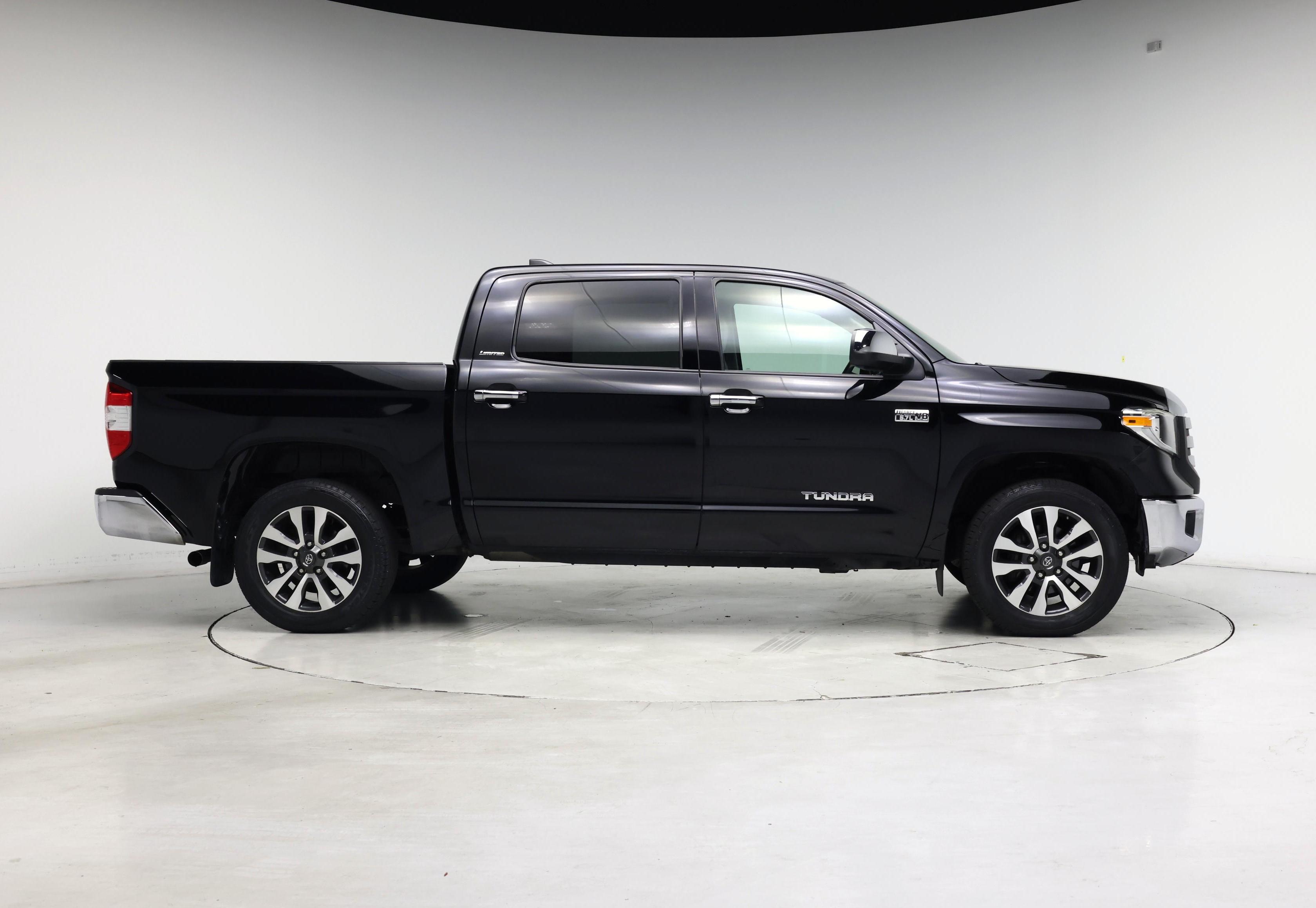 Thumbnail: 2020 Toyota Tundra - 7