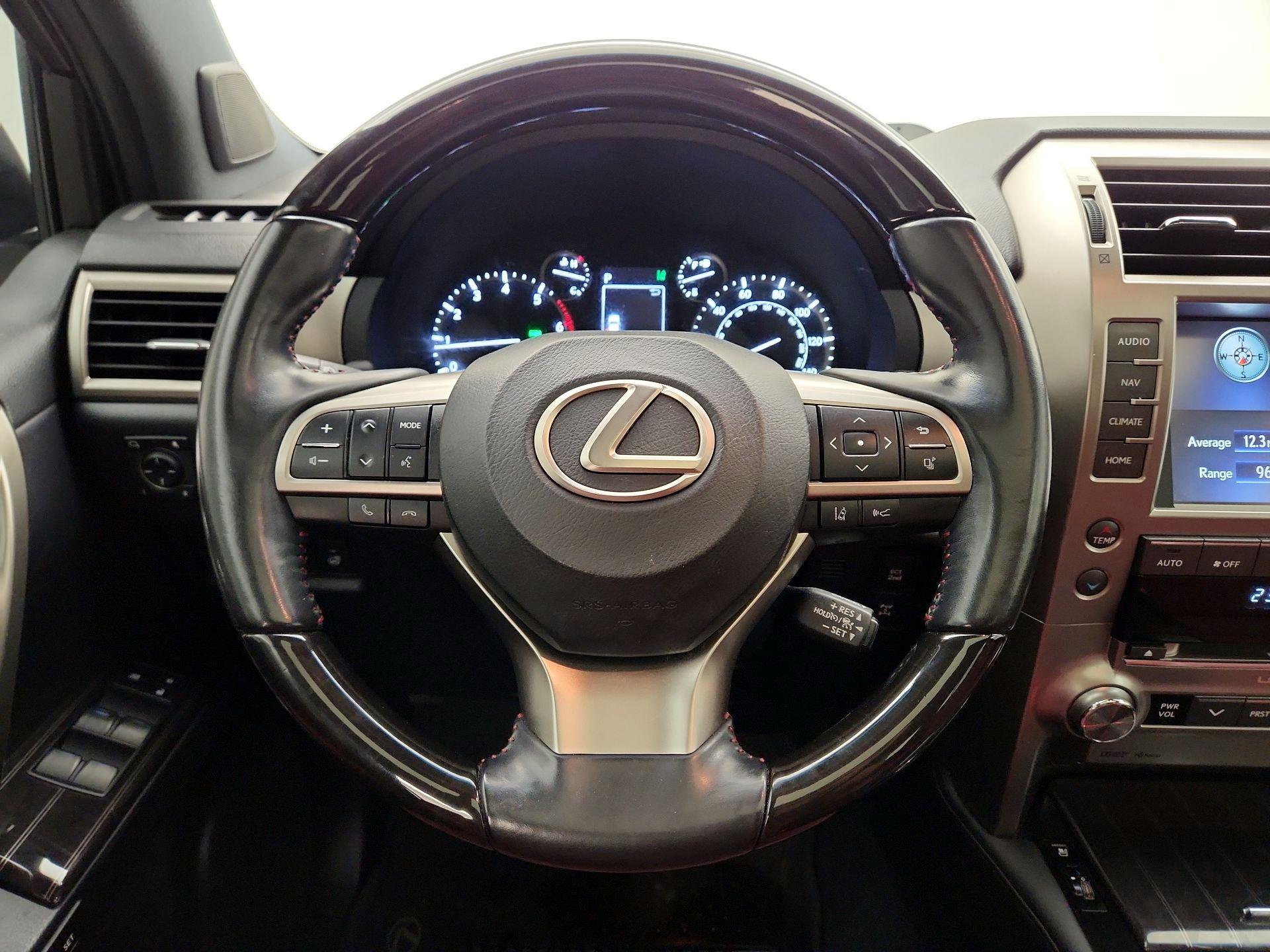 Thumbnail: 2021 Lexus GX - 10