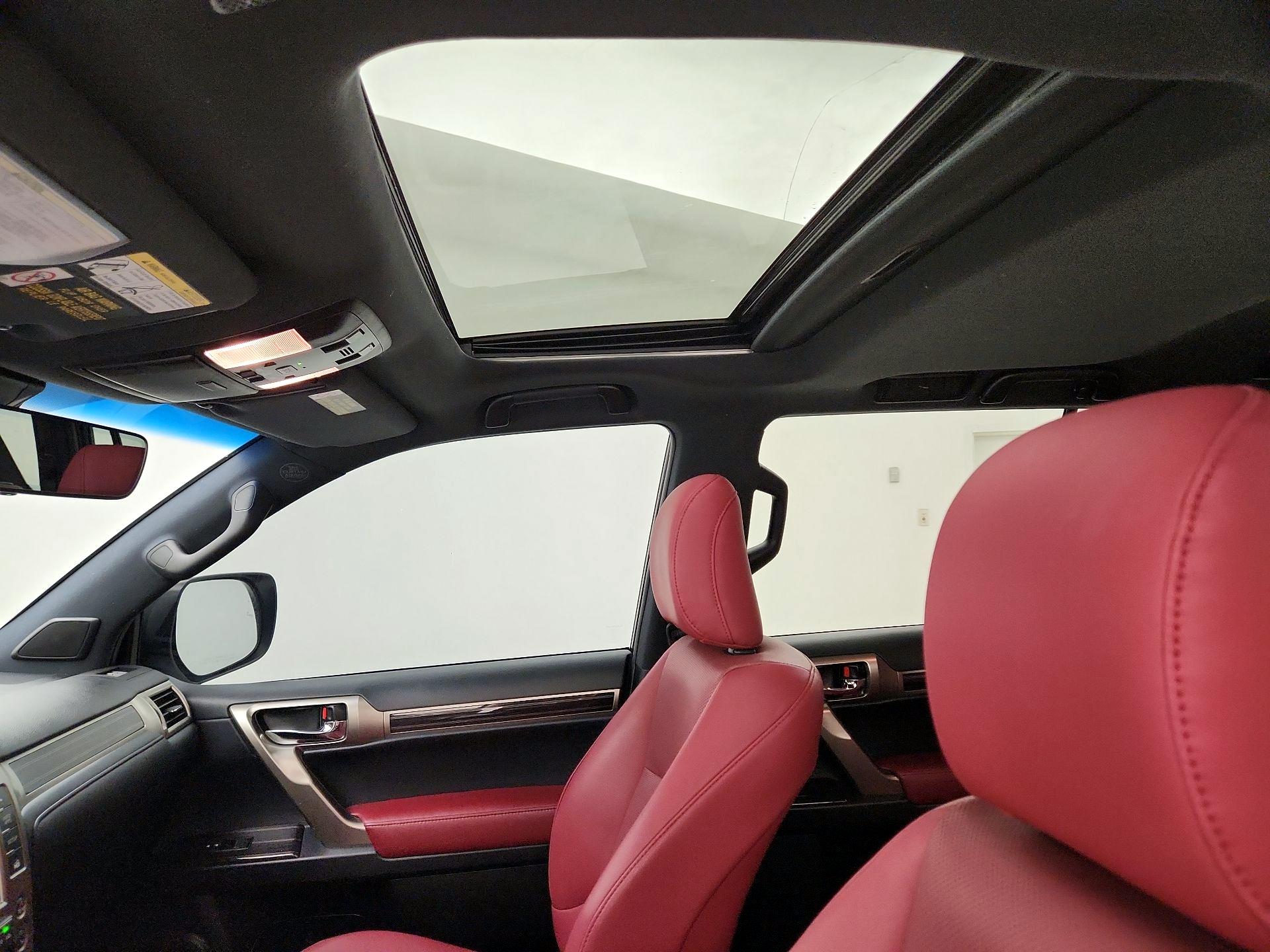 Thumbnail: 2021 Lexus GX - 20