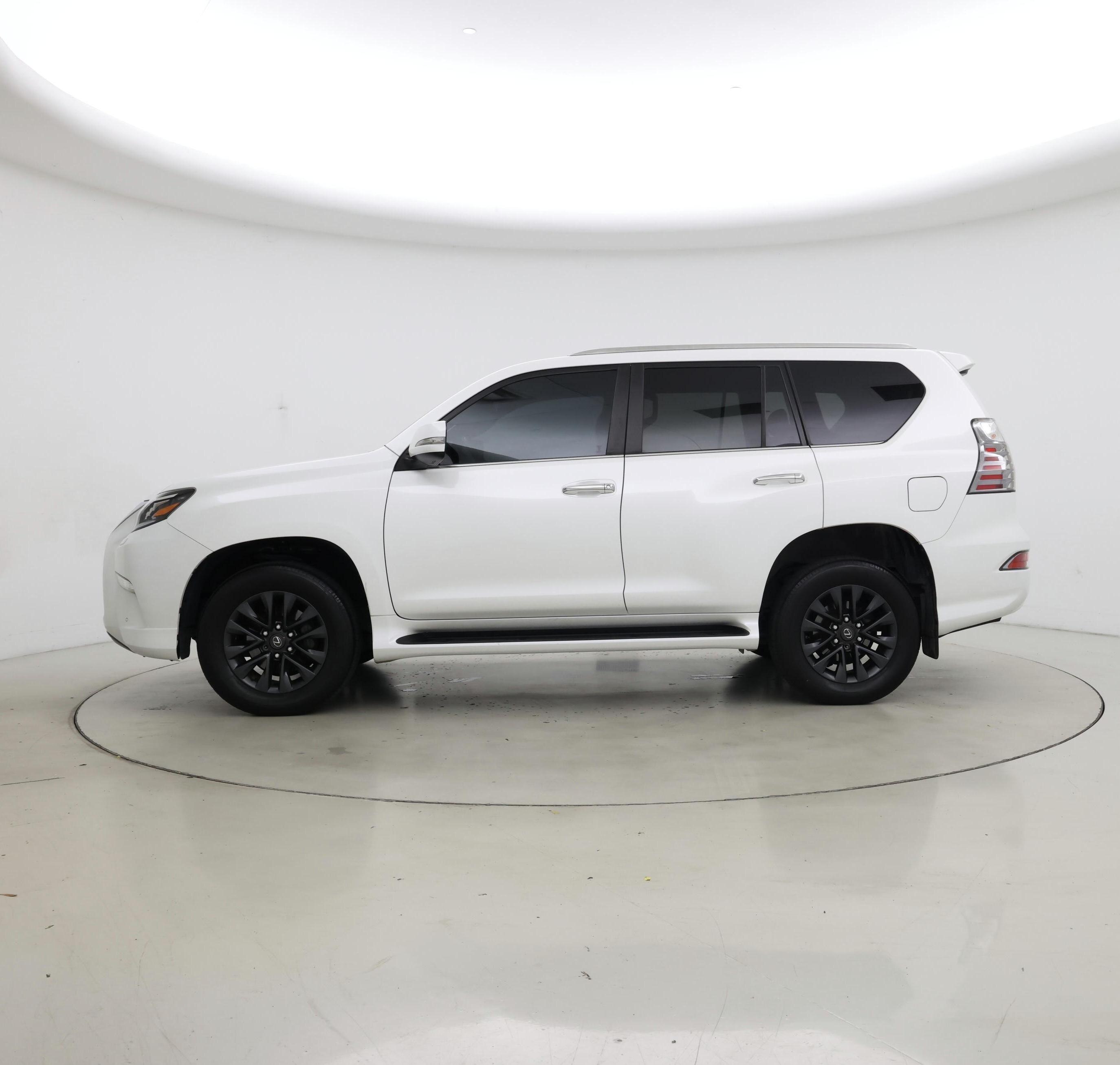 Thumbnail: 2021 Lexus GX - 3