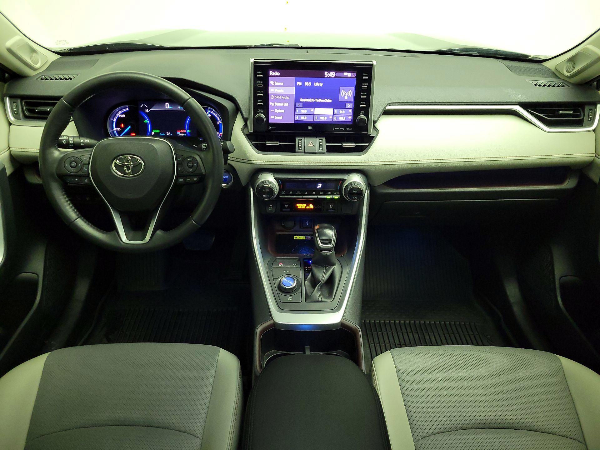 Thumbnail: 2022 Toyota RAV4 - 9