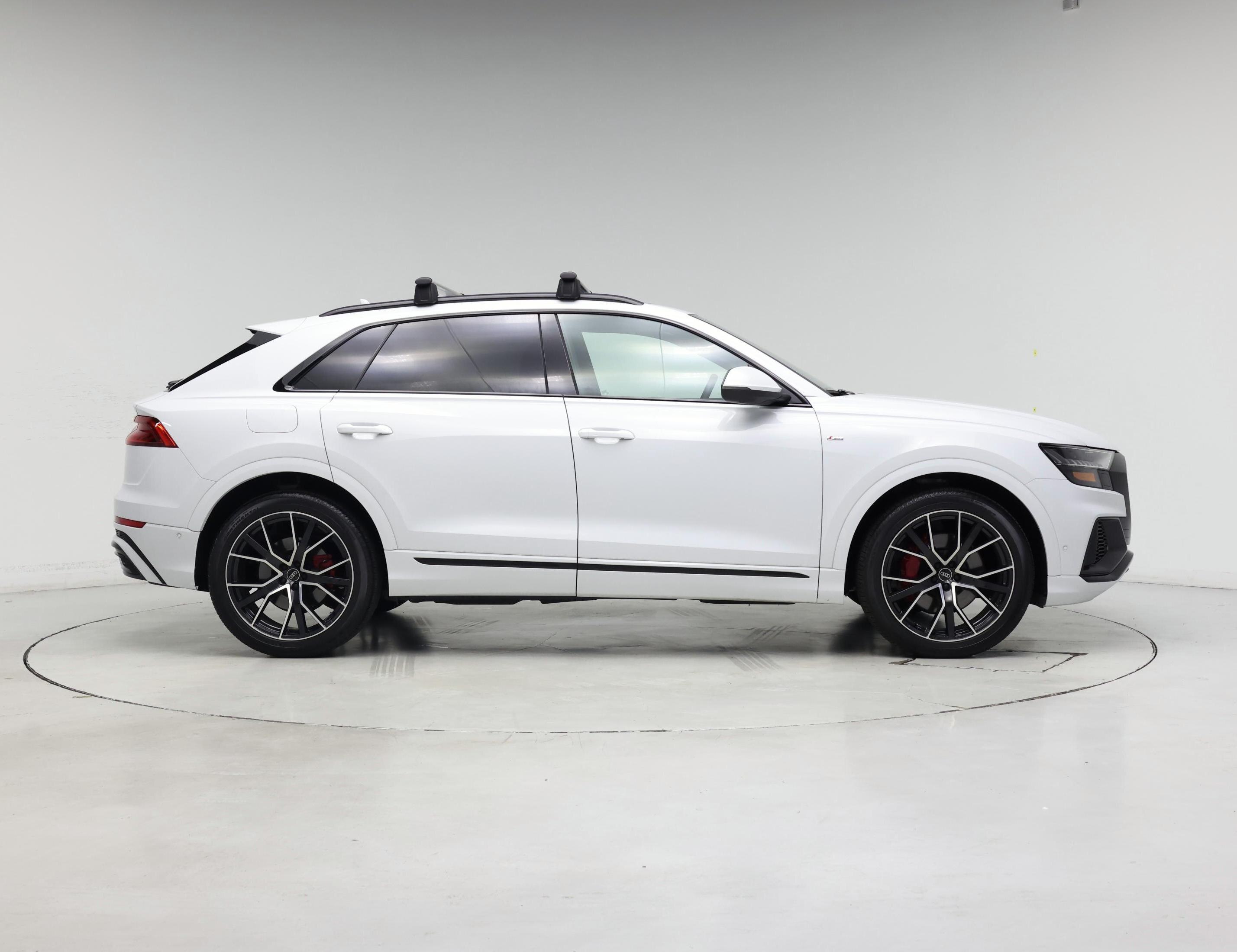 Thumbnail: 2021 Audi Q8 - 7