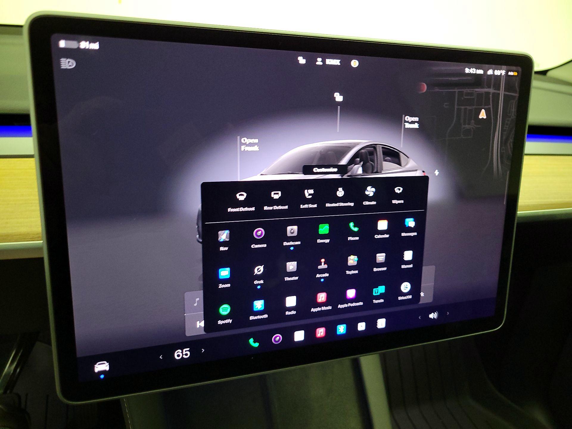 Thumbnail: 2025 Tesla Model Y - 15